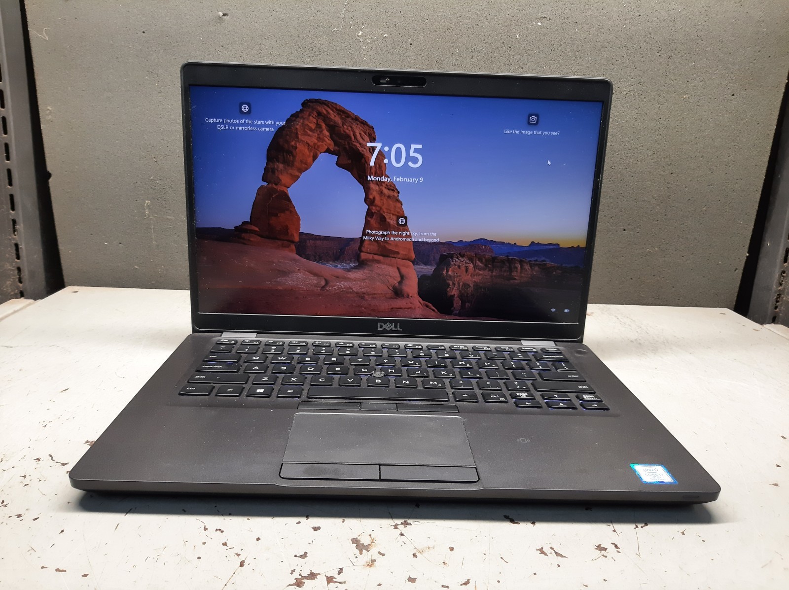 Dell Latitude 5401 14″ i7-9850H 4GB RAM 256GB SSD Windows 11
