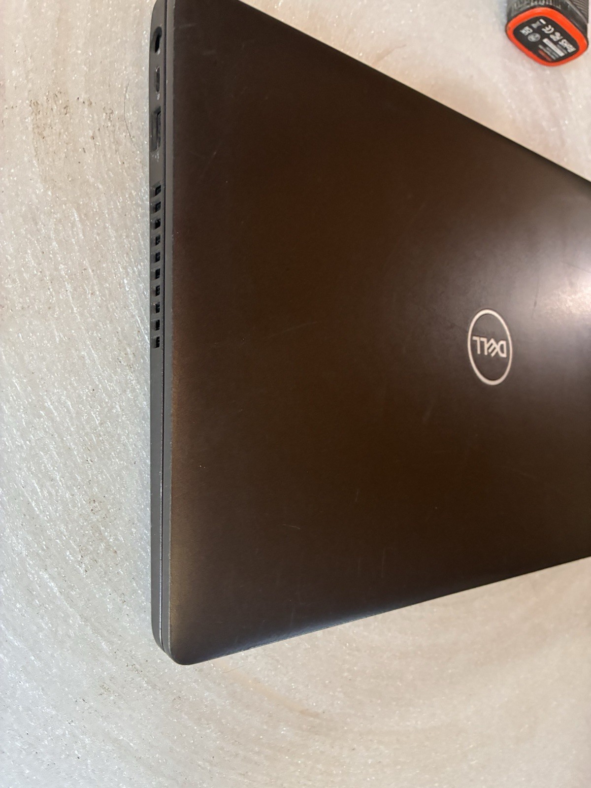 Dell Latitude 5400 i5-8250U 1.60 GHz 0GB RAM No SSD Read