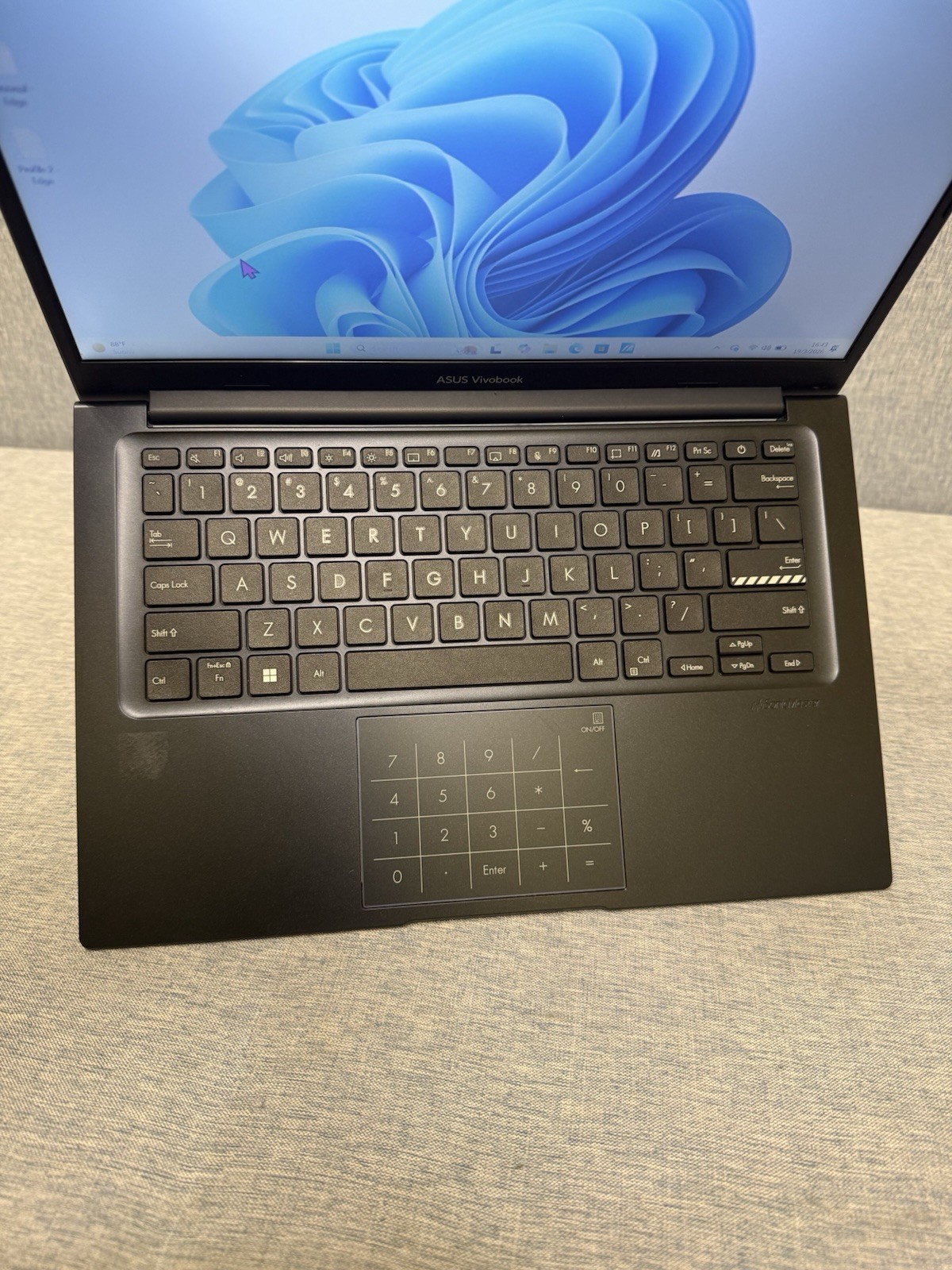 ASUS VivoBook 14 – Intel Core i7-1355U 12GB 512GB SSD Win 11