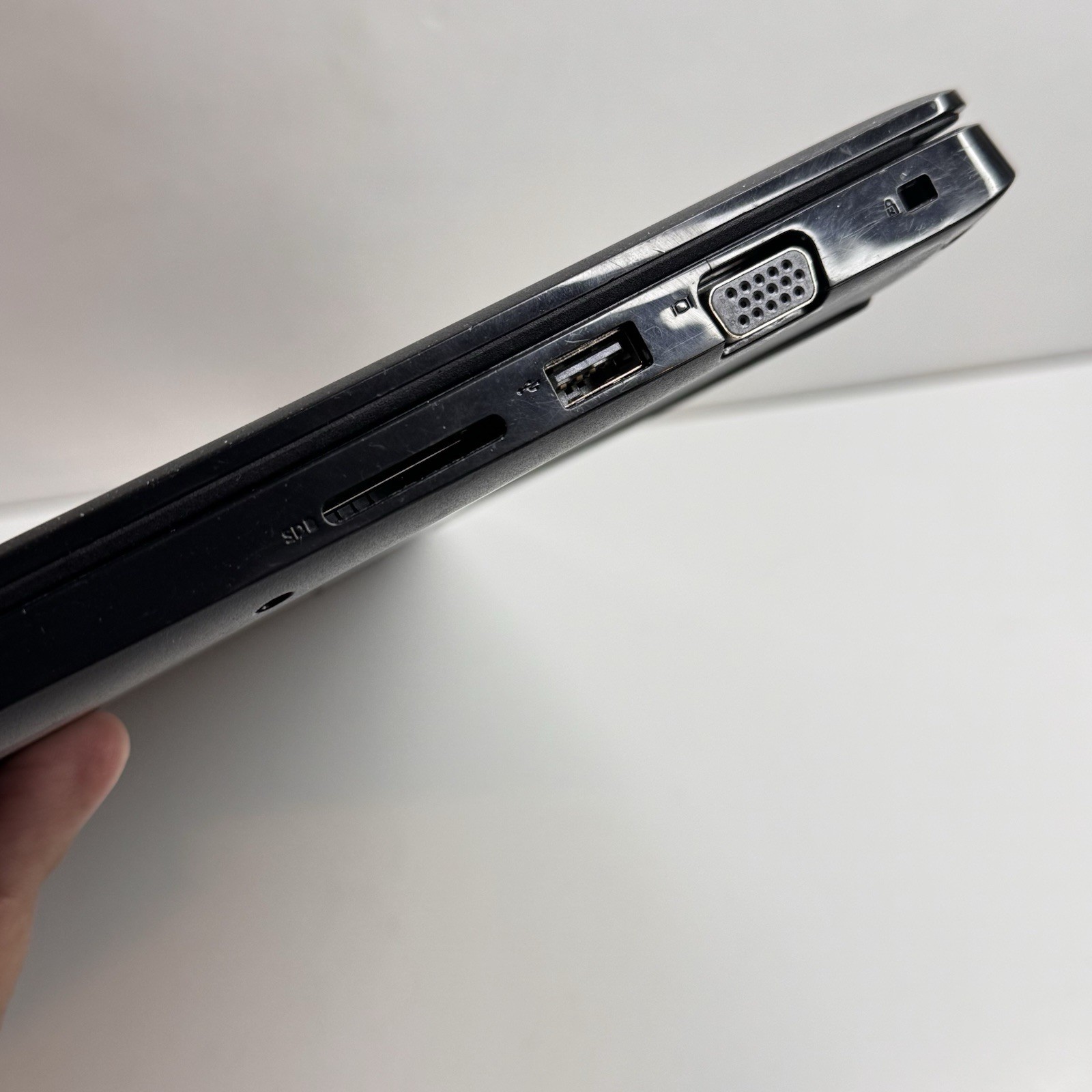 Dell Latitude 3500 15″ Laptop i5-8265U @ 1.6GHz 8GB RAM 500GB HDD Windows 11 Pro