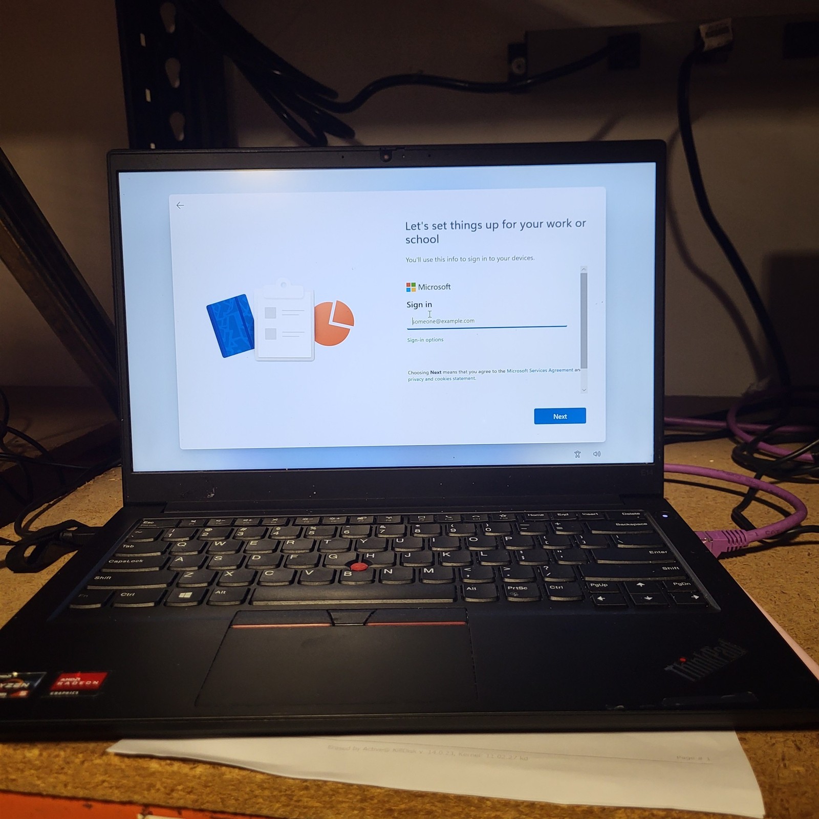 LCD Issues Lenovo ThinkPad E14 Gen 2 AMD Ryzen 5 4500U 2.3GHz 16GB 256GB SSD