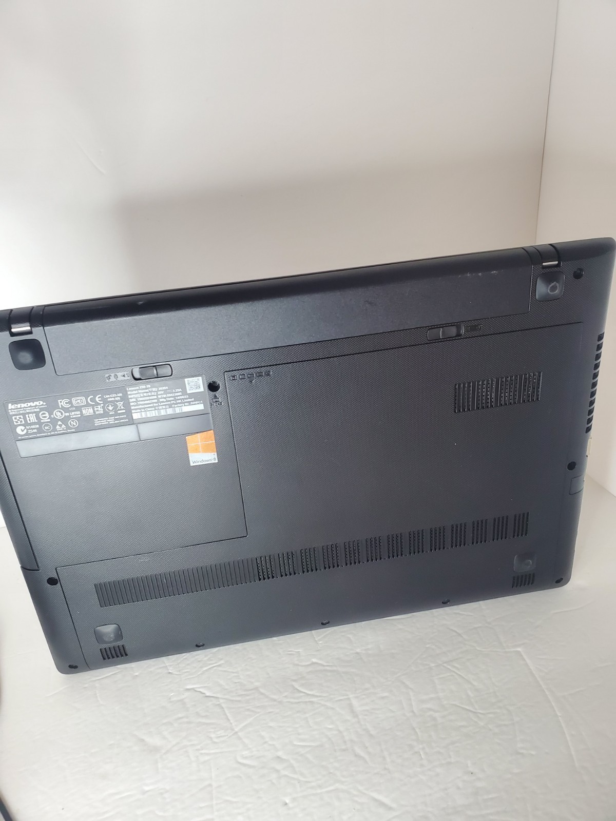 FOR PARTS REPAIR Lenovo IdeaPad Z50-70 intel i7 16GB RAM Nvidia GeForce laptop