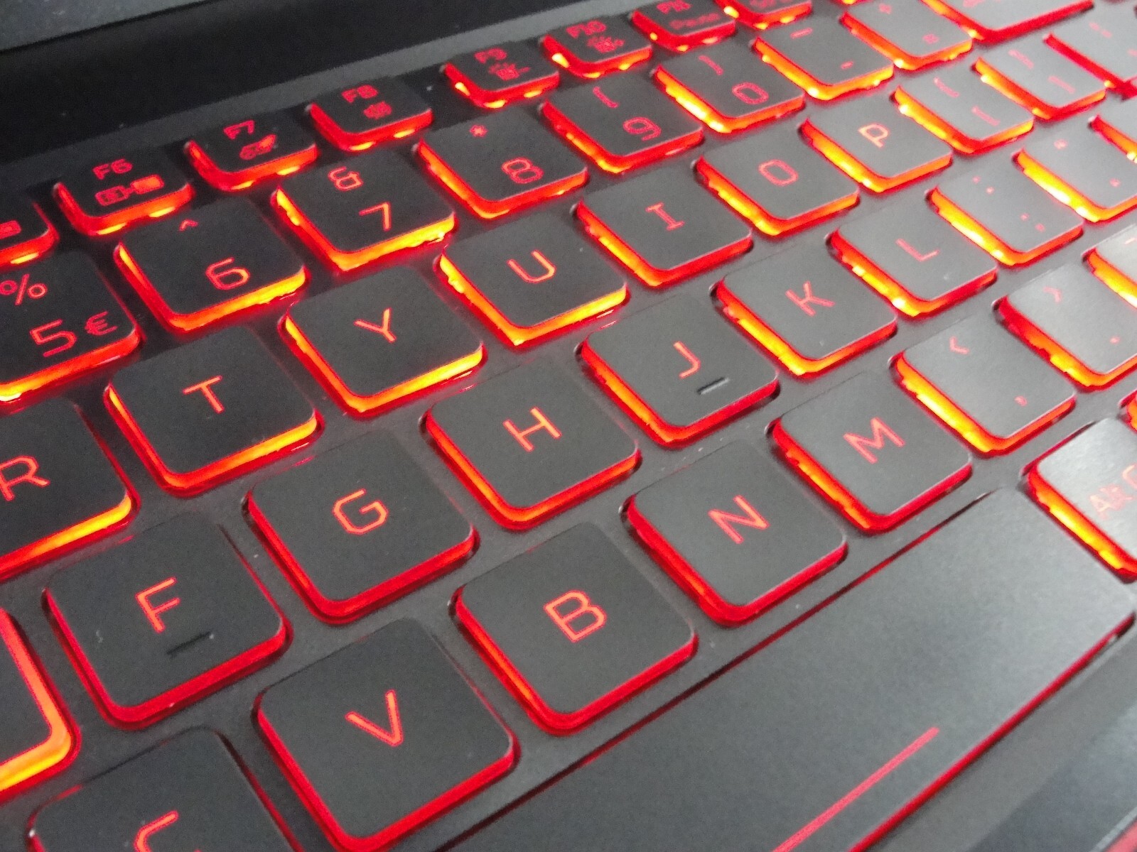Acer Nitro5 AN515-44-R99Q 15.6 ” FHD AMD Ryzen 5 4600H 3GHz 24GB SSD Reset 256GB