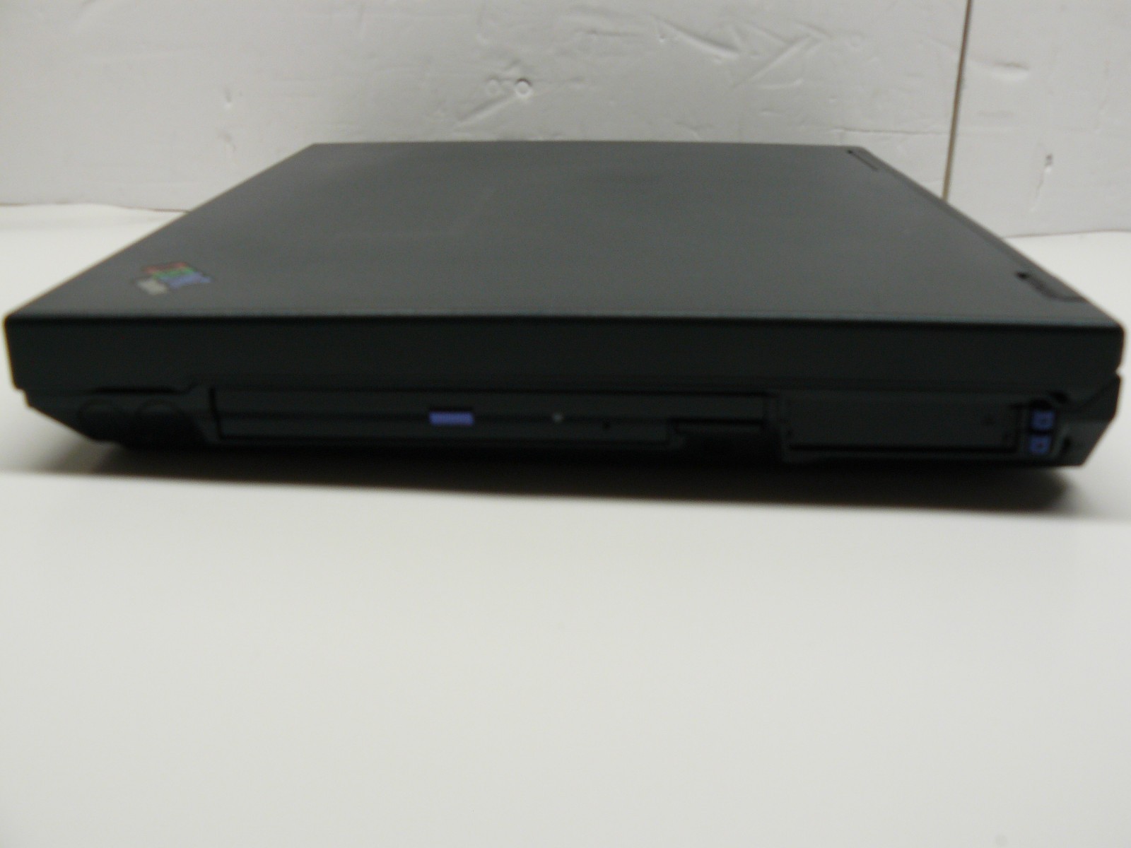 IBM Thinkpad A20m – For Parts/Repair, No Power – Celeron 500MHz, 64MB RAM – 2000