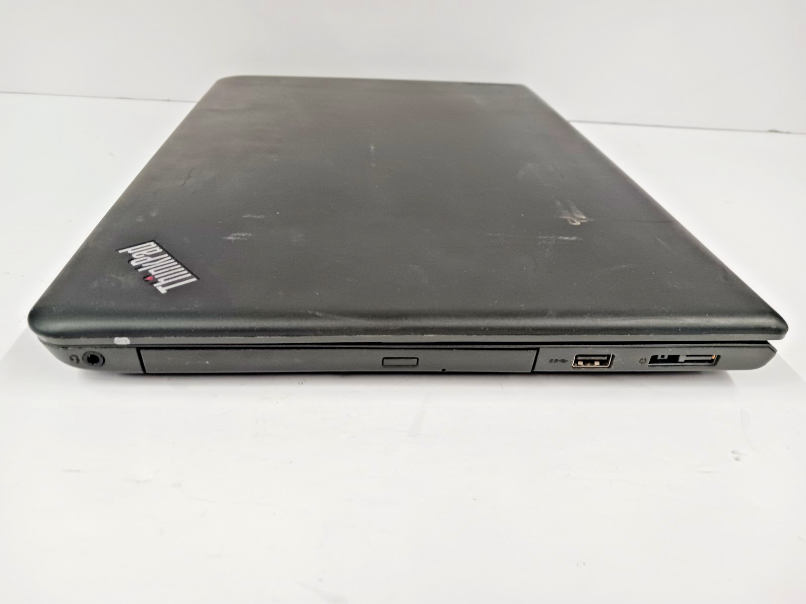 15.5″ Lenovo ThinkPad E560 Intel Core i5-6200 2.30GHz 16GB RAM 128 GB SSD, NO OS