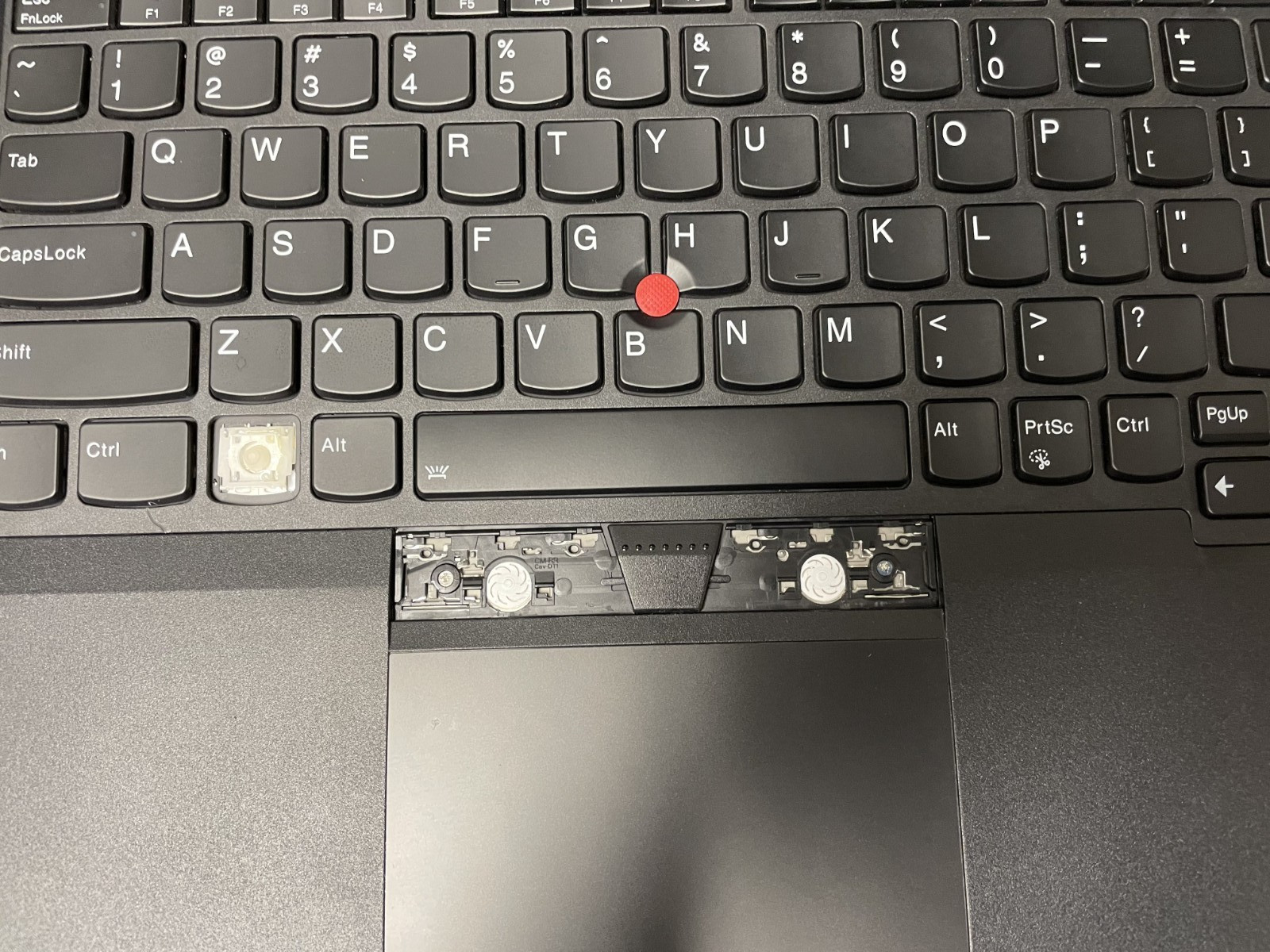 Lenovo Thinkpad P72 Core i7-8th 8GB RAM NO HDD NO Power For Parts *READ