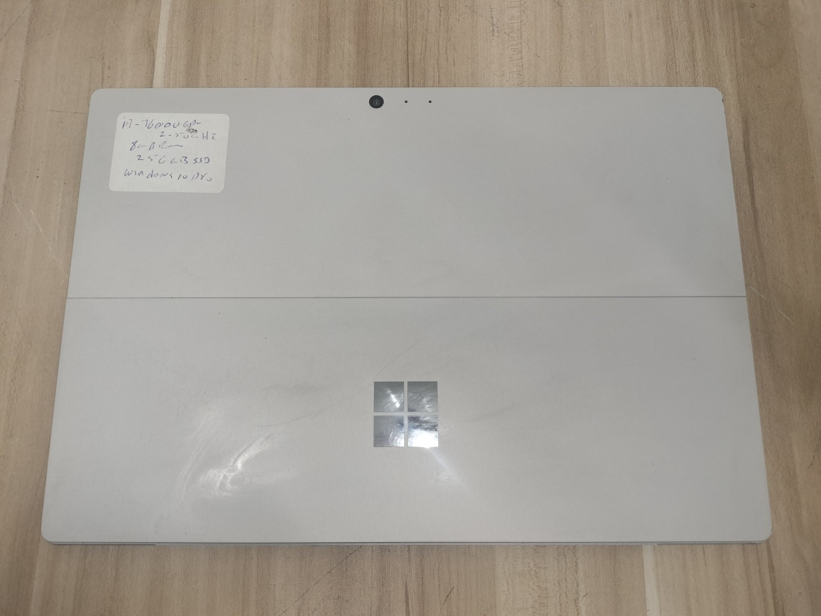 Microsoft Surface Pro 1796 12″ Touch Intel i7-7660U 2.50GHz 8GB 256B SSD