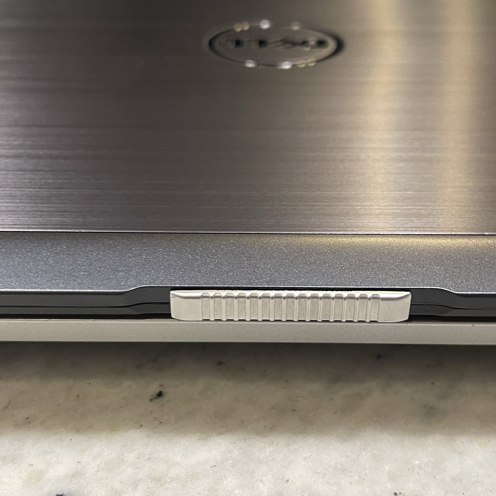 Dell Latitude E5520 i3-2350M CPU@2.30GHz No RAM No HDD/SSD NoOS Tested To Bios