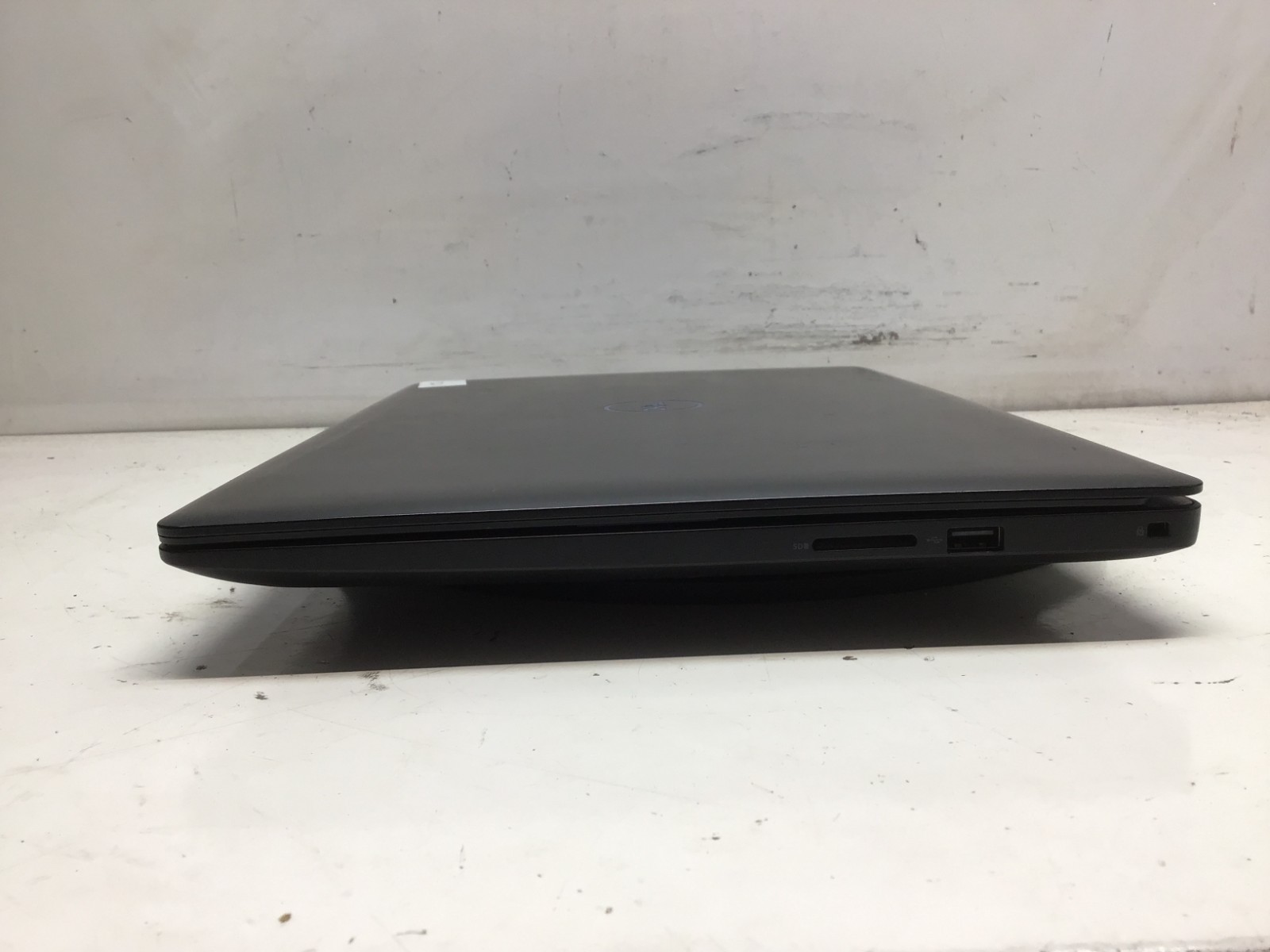 Dell G3 3579 Intel Core i5-8300H 2.3GHz 8GB NO HDD Nvidia GeForce GTX 1050