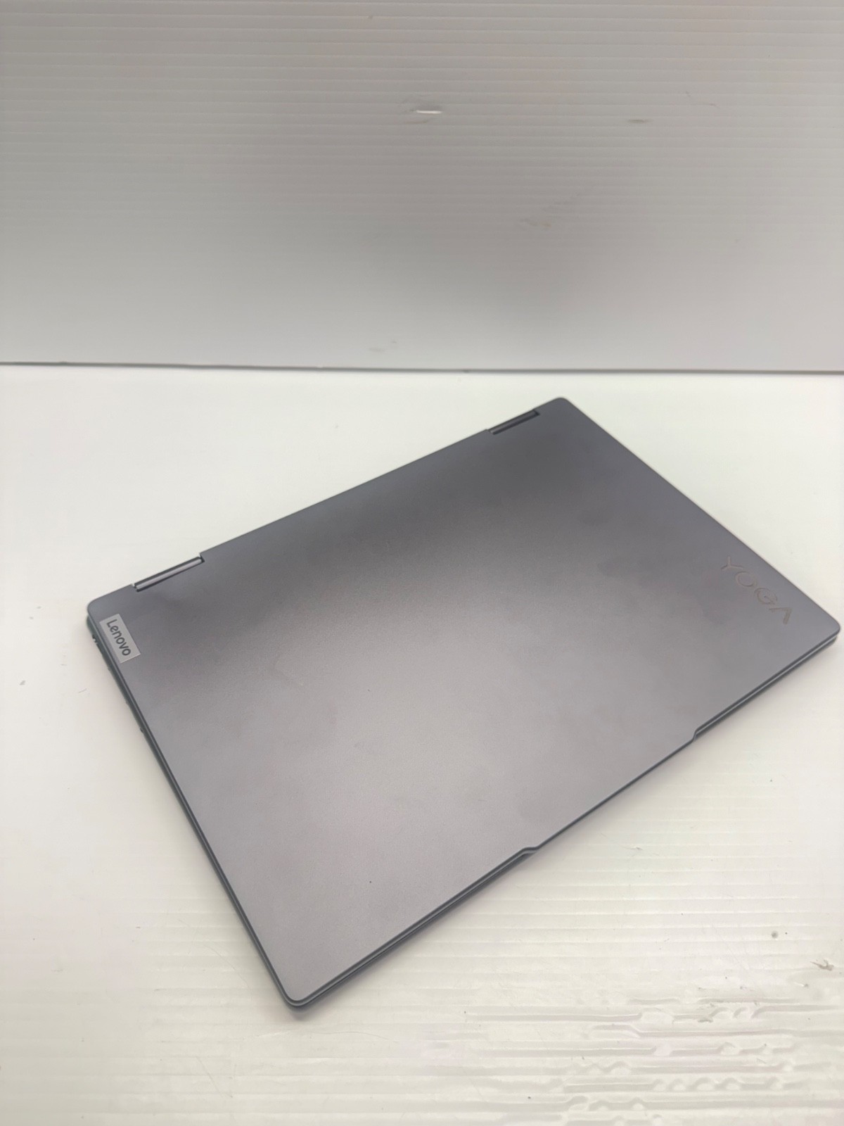 *READ Lenovo Yoga 7 2-in-1 16IML9 16″ Core Ultra 7 155U 1.2GHz 16GB RAM