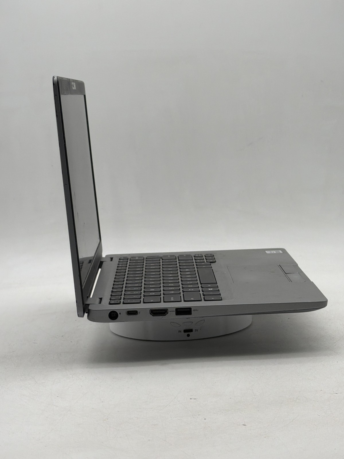 Dell Latitude 5310 13.3″ i5-10310U 16GB 256GB – NO OS READ