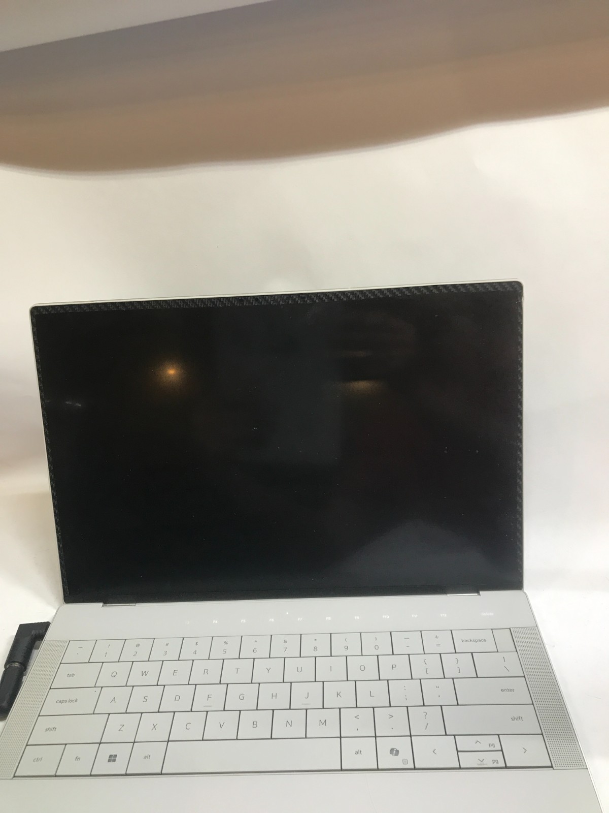 Dell XPS 14 9440 14″ Intel Core Ultra 7 155H 32GB RAM RTX 4050 NO SSD For Parts