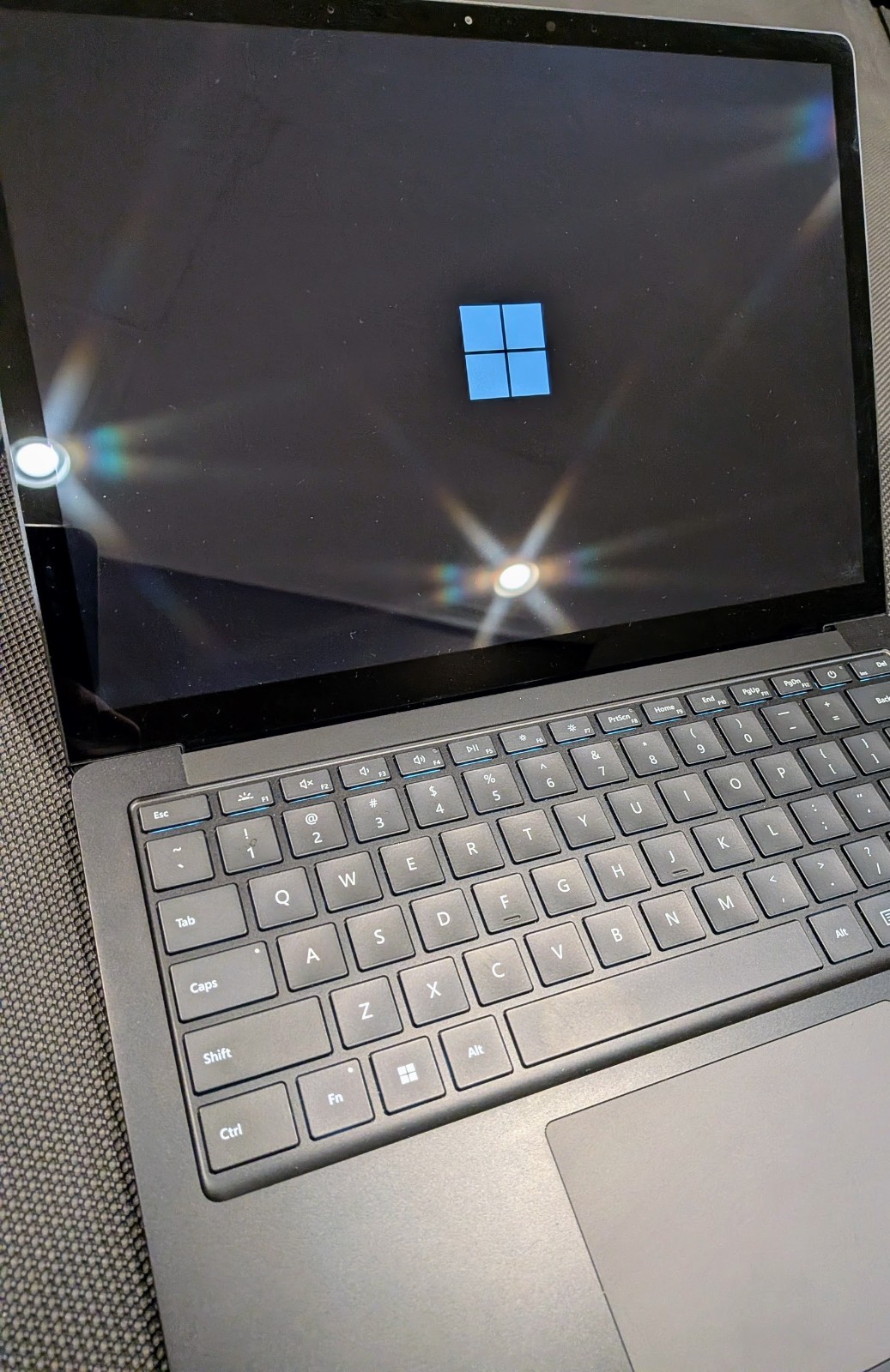 Microsoft Surface Laptop 4 Model 1951 13.5 8GB 256GB SSD
