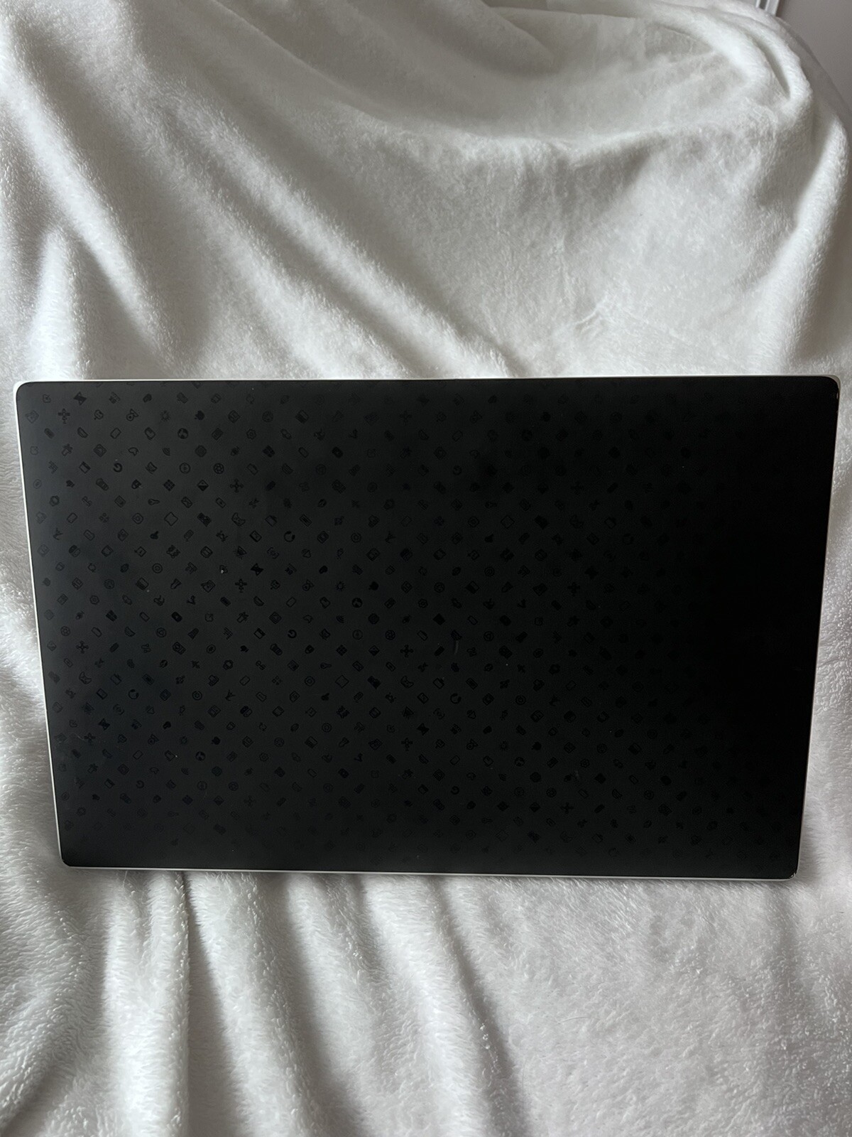 Dell XPS 15 9570 Laptop i9-8950HK 32 GB RAM 1 TB NVME GTX 1050Ti 15.6in 4K Touch