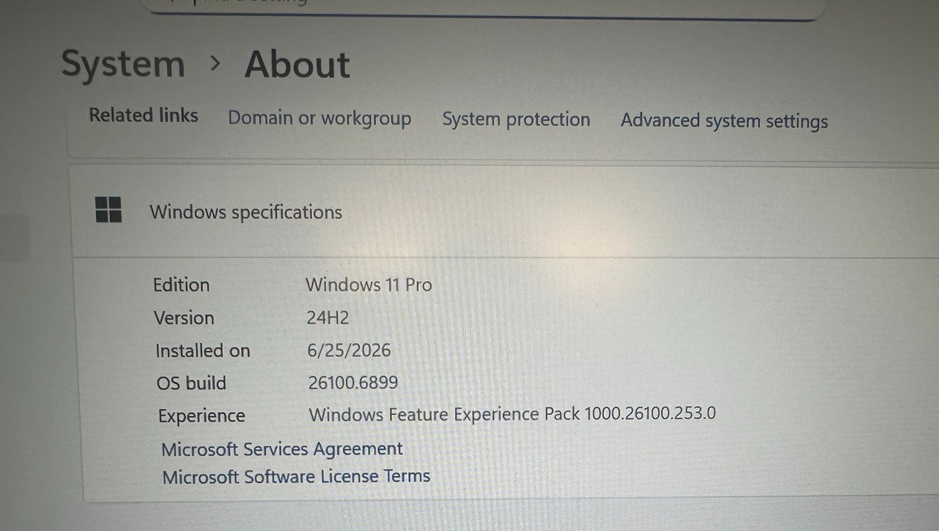 Dell Latitude 5491 14″ HD Intel Core i5-8300H 16GB RAM 256GB SSD Windows 11 Pro