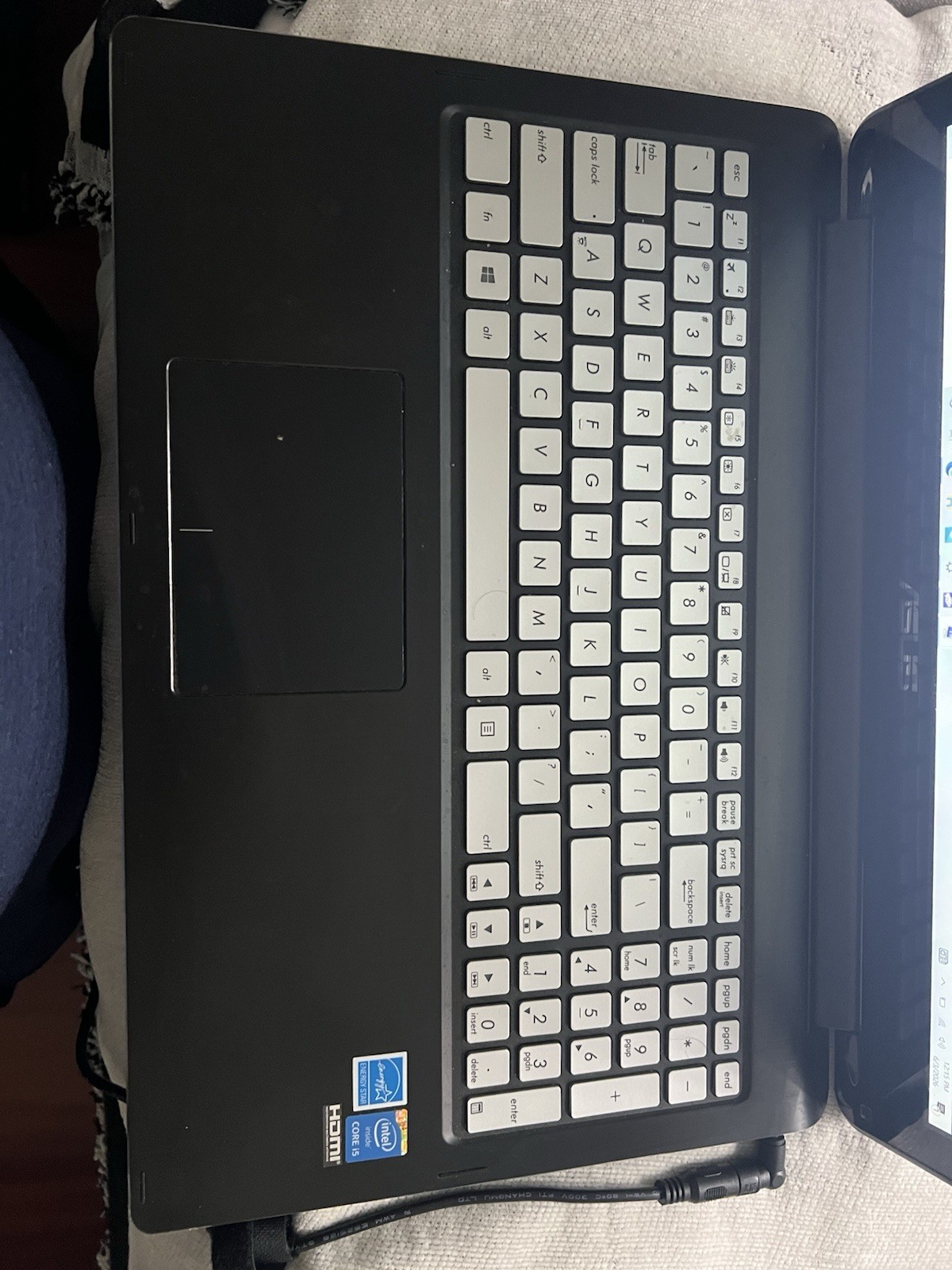 Asus Q502L 2in1 Touch Laptop Intel i5-4210U @ 1.70 GHz 8GB 1TB HDD Win 10