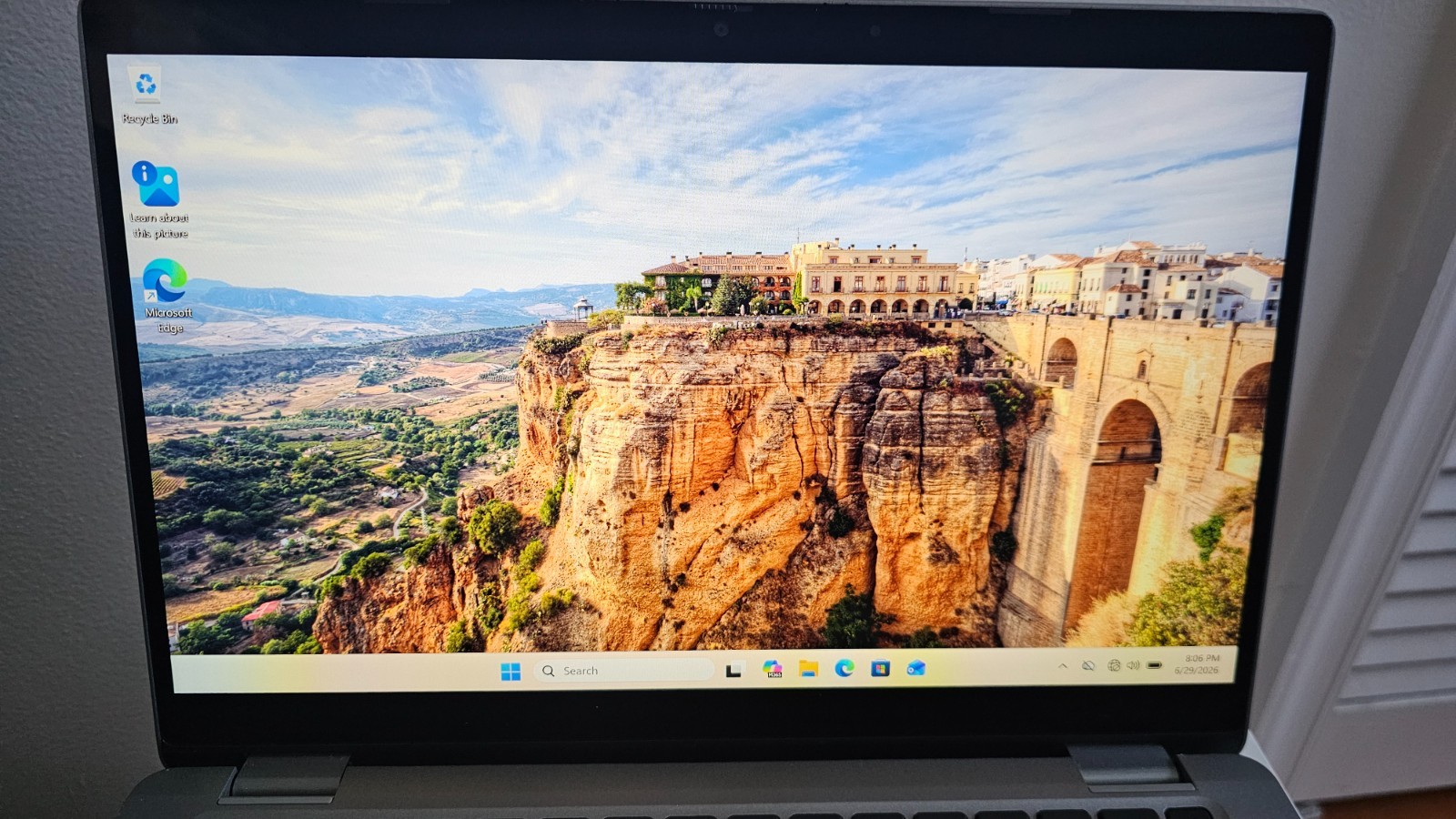 Dell Latitude 5330 2-in-1 Conv Laptop, 13.3″, Intel Core i7, 32Gb Ram, 512GG SSD
