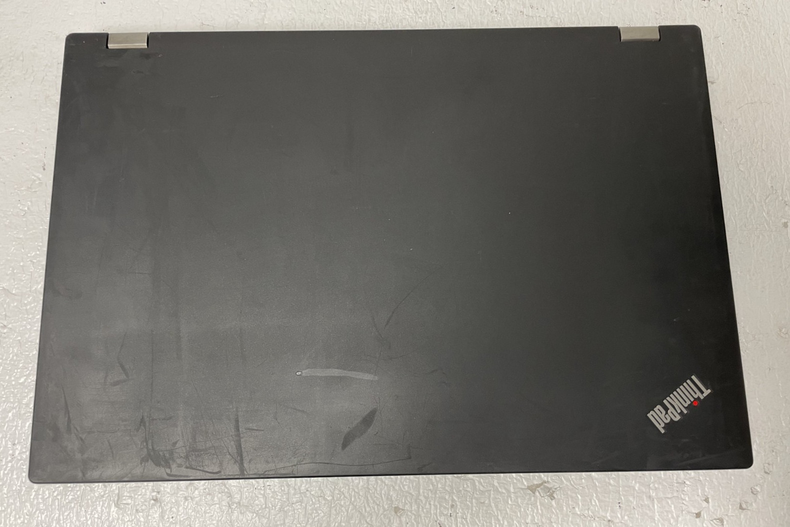 Lenovo Thinkpad P72 Core i7-8th 8GB RAM NO HDD NO Power For Parts *READ
