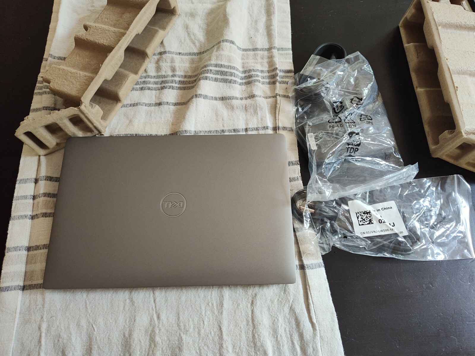 Dell Latitude 14 5421 14″ (256GB SSD, Intel Core i5 11th Gen., 4.60 GHz,…