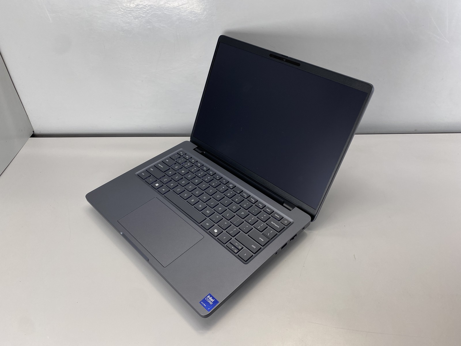 Dell Laptop Pro Max 14 MC14250 14″ Intel Core 7 265H 512GB- Gray