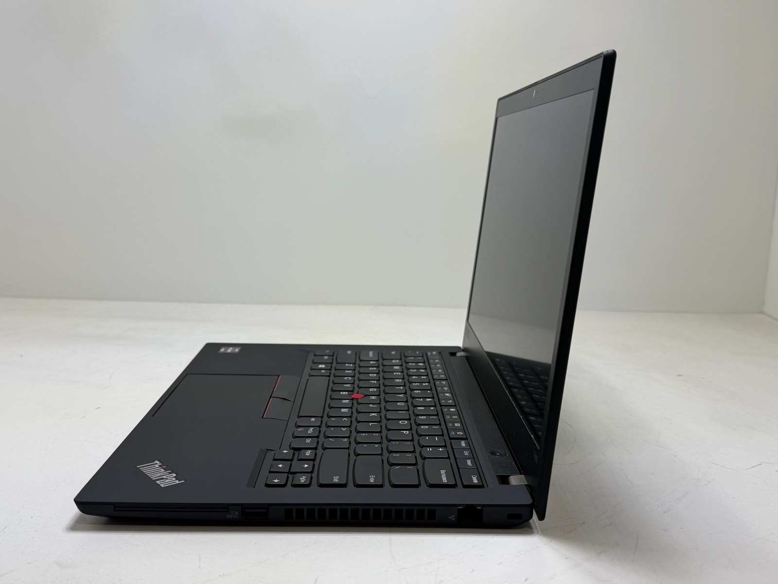 Lenovo ThinkPad T495 AMD Ryzen 5 PRO 3500U 8GB RAM 256GB SSD Win 11