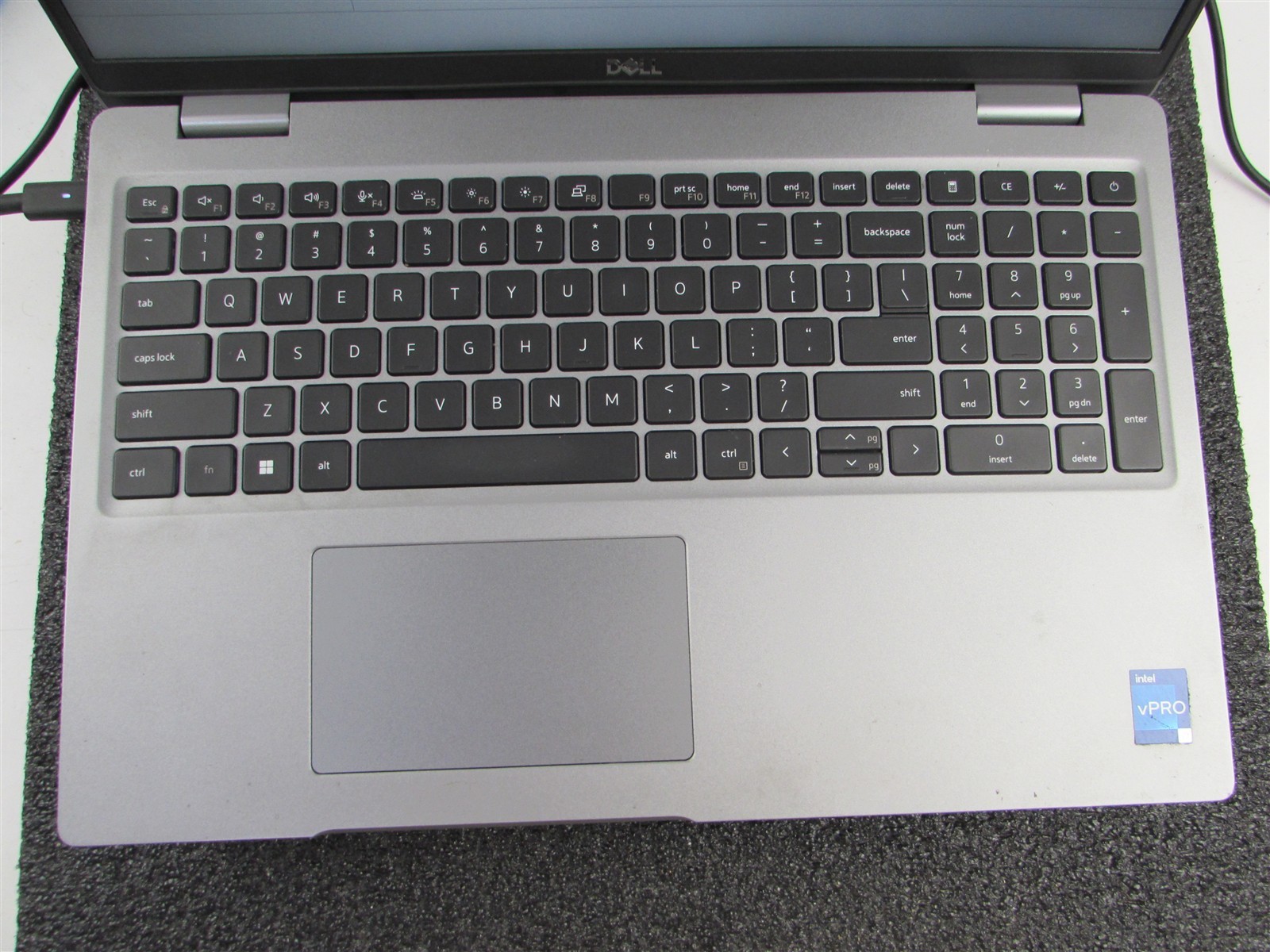 DELL PRECISION 3570 1920X1080 FHD CORE I7-1265U 512GB SSD 16GB RAM T550 NO O.S