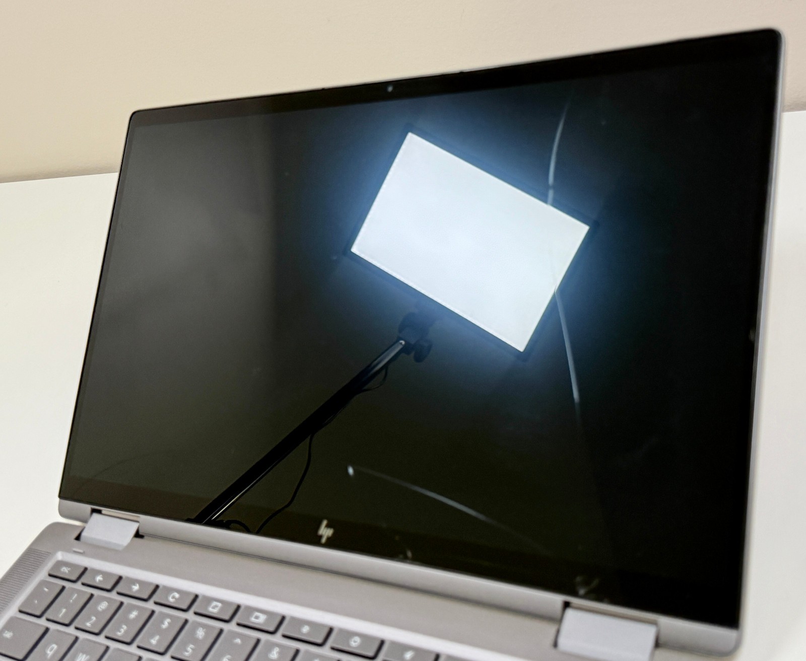 HP Chromebook x360 14c-ca0053dx 14″ 2.1GHz i3-10110U 8GB RAM 64GB eMMC SSD READ