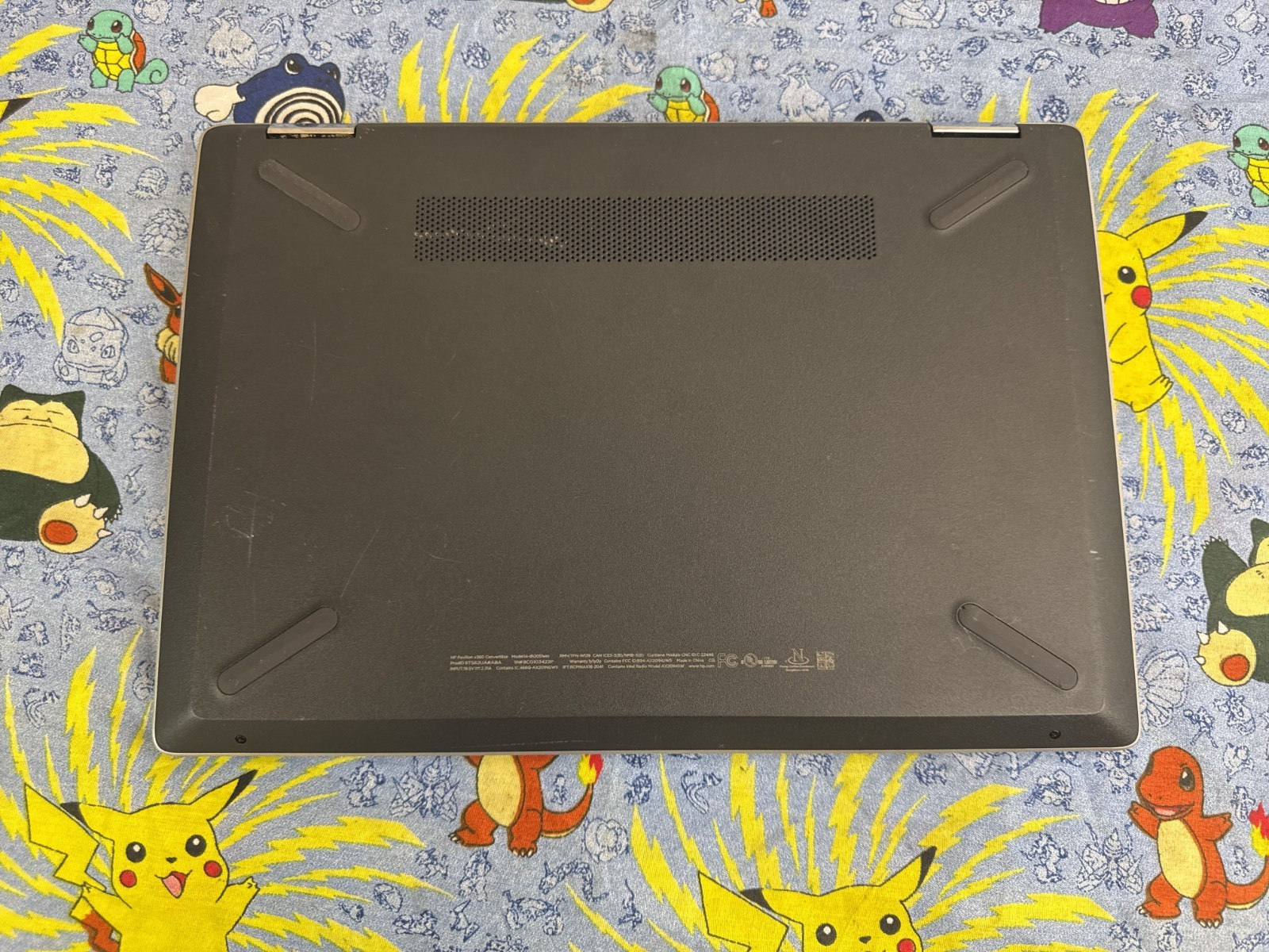 HP Pavilion x360 14-DW2051WM 14″ i5 8GB RAM No SSD For Parts Bad Screen