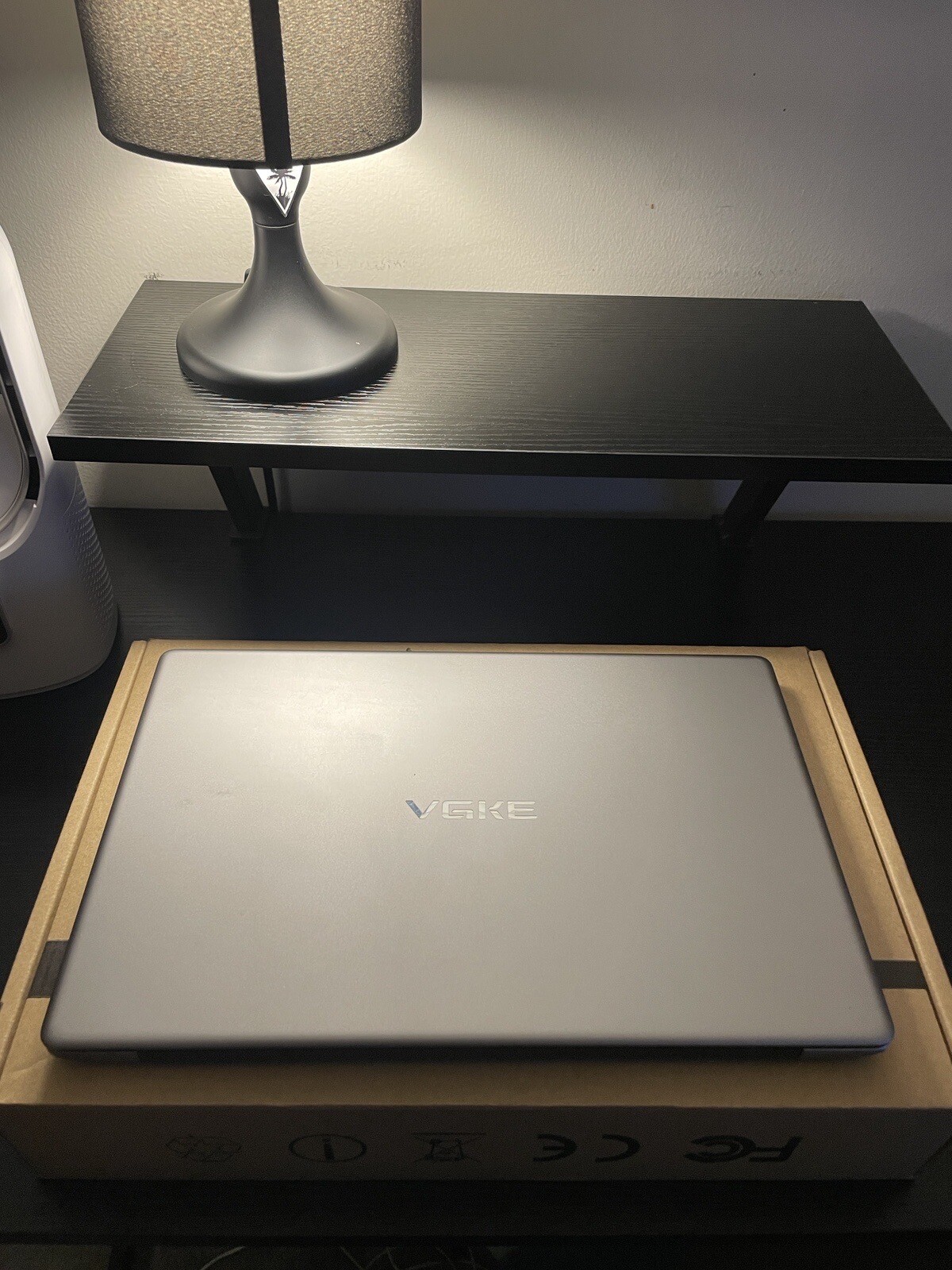 VGKE B14 Air Windows 11 Pro Laptop 14.1″