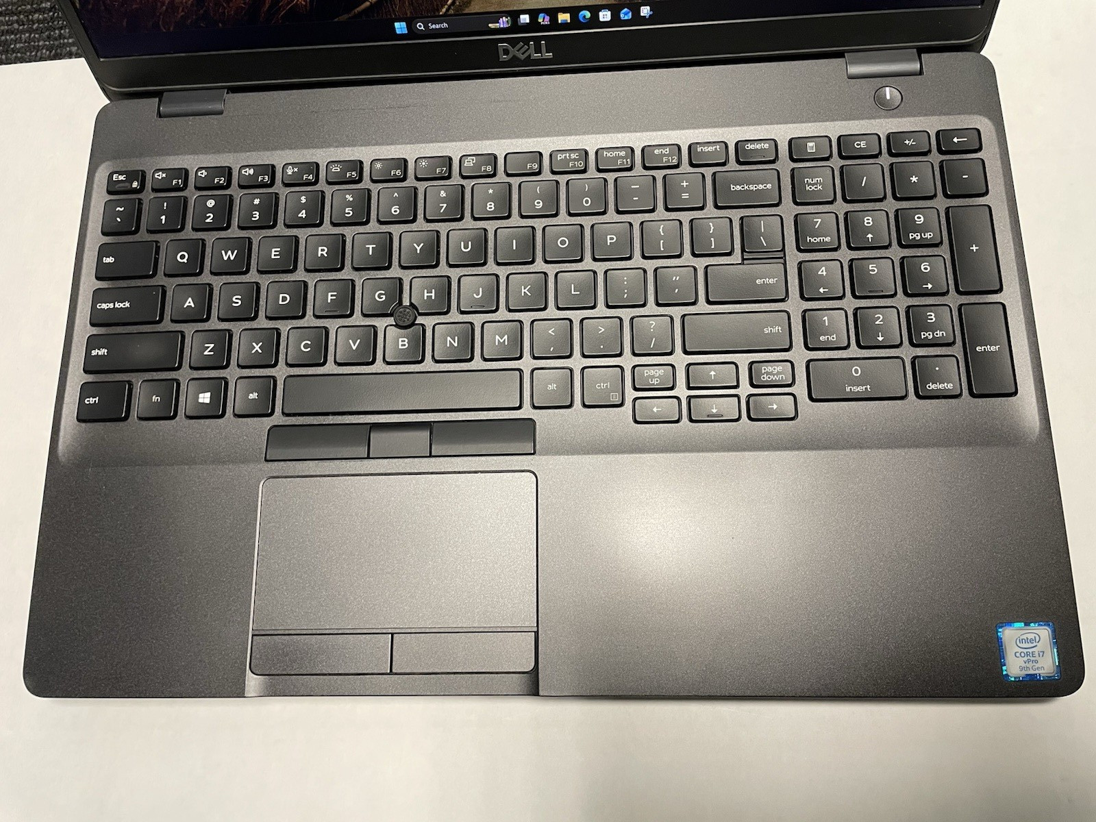 Dell Precision 3541 Mobile Workstation Intel(R) Core(TM)i7-9850H CPU @2.6 GHz 42