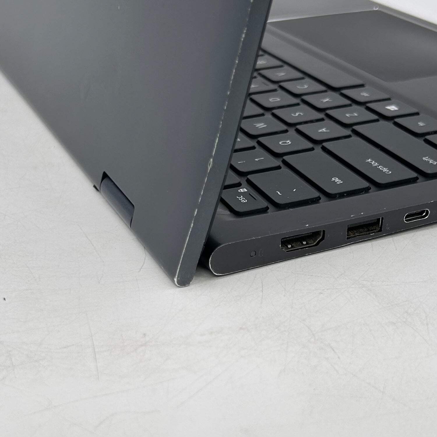 Broken Dell Inspiron 7415 2-IN-1 Ryzen 5 5500U 8GB RAM 256GB SSD Hinge Damage