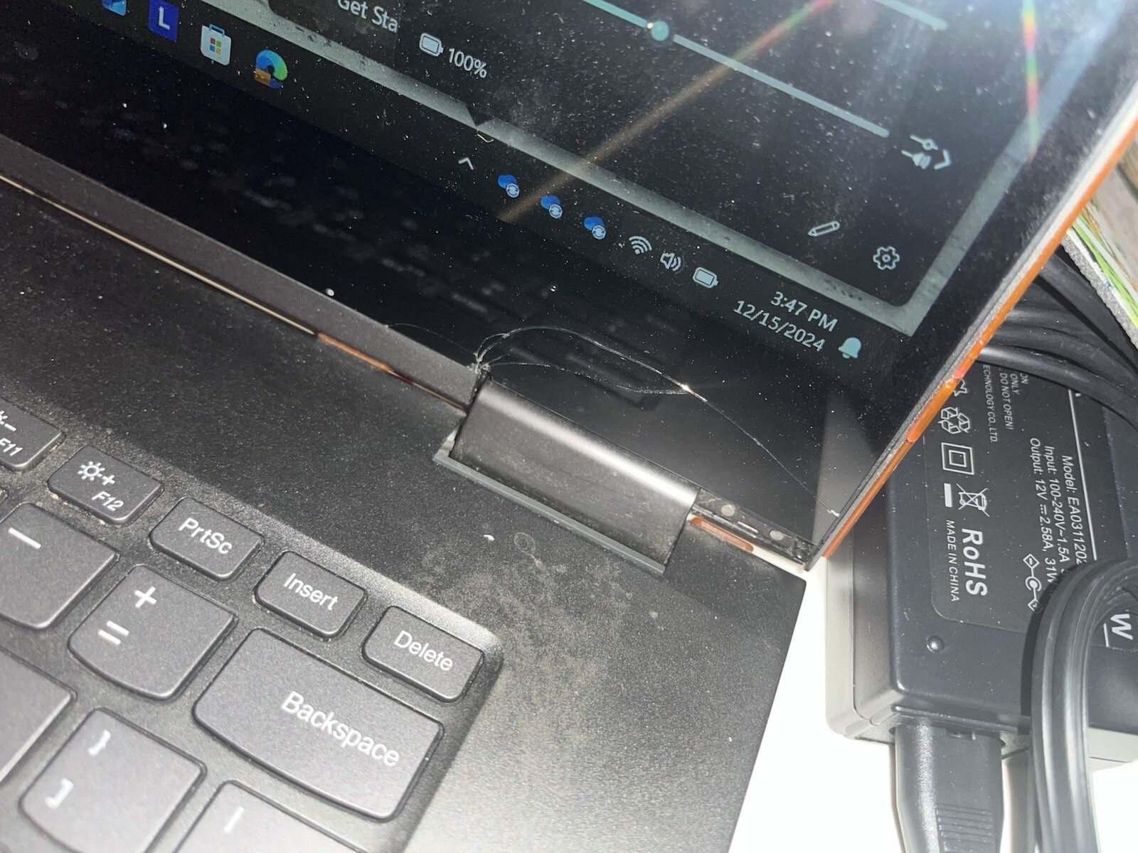 Lenovo Yoga 730-15Ikb (256 GB SSD, ntel Core i5 8 th. Gen., 8 GB Ram