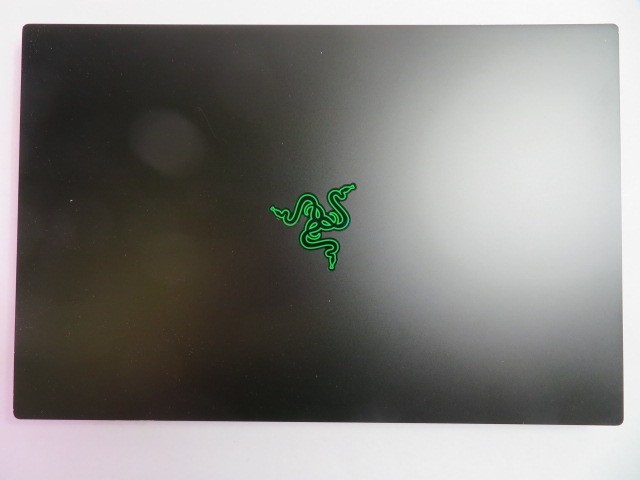 RAZER BLADE 15 RZ09-0421PEC3 (2022) i7-12800H 32GB 1TB NVMe RTX 3080Ti WIN 11