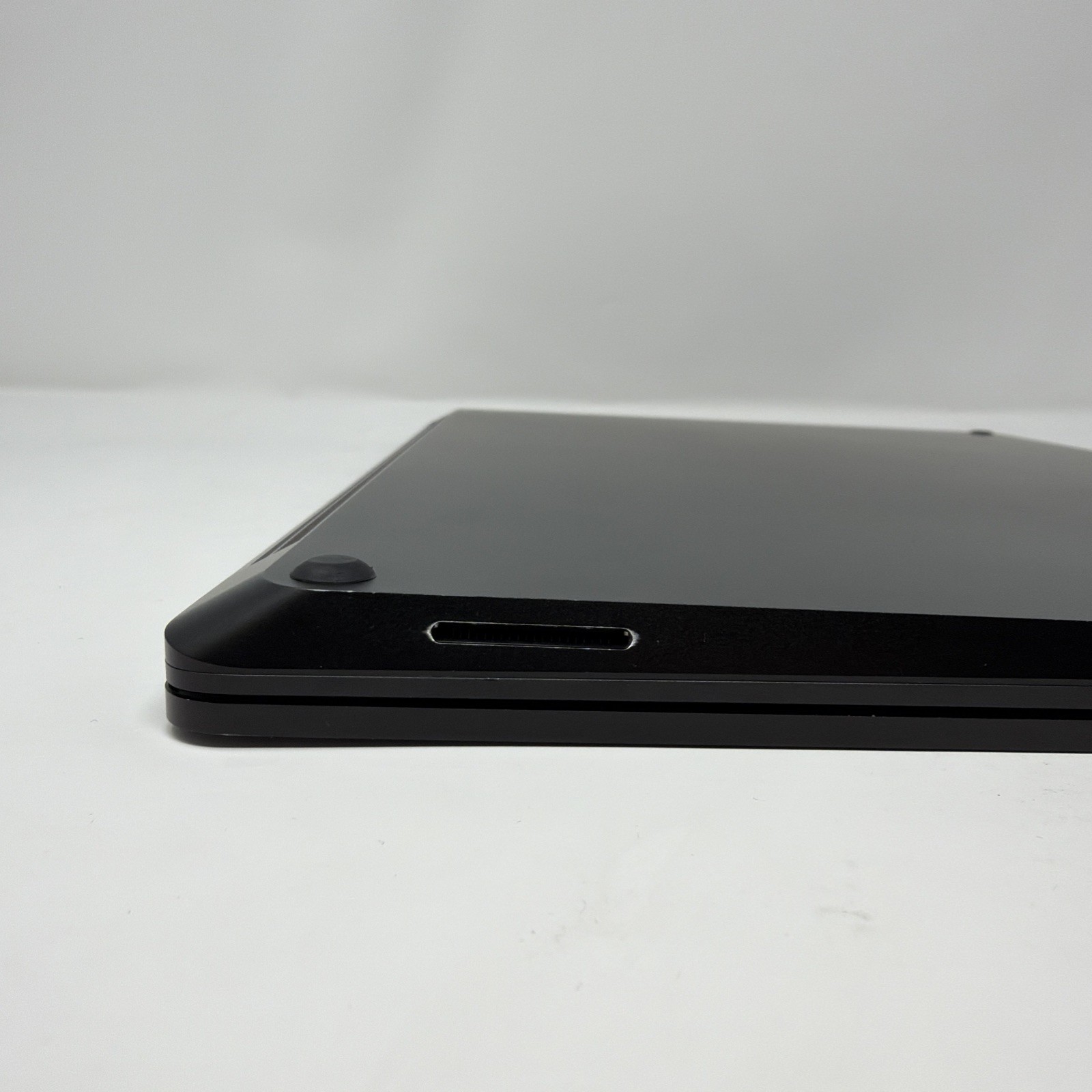 Microsoft Surface Laptop 3 13.5″ i7-1065G7 16GB 256GB SSD Win11 Iris Plus Black
