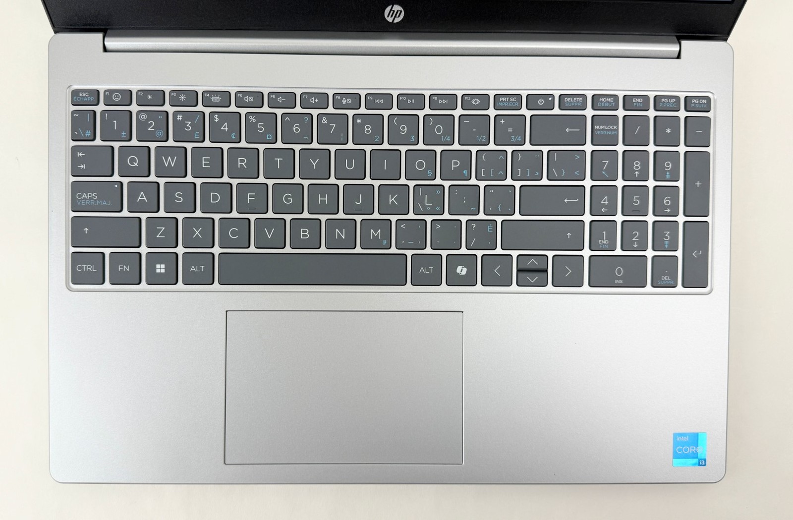 HP 15-fd0083ca 15.6″ FHD Touch i3-1315U 16GB 512GB SSD W11H