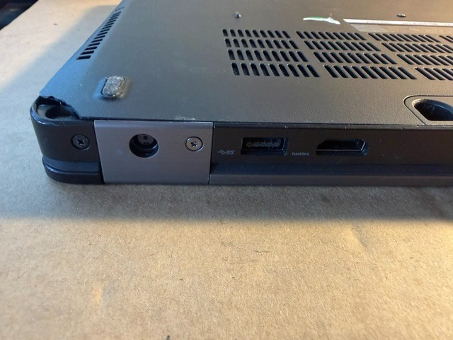 Dell Latitude E5470 i5-6300U 256GB SSD 8GB RAM (No Charger Included)