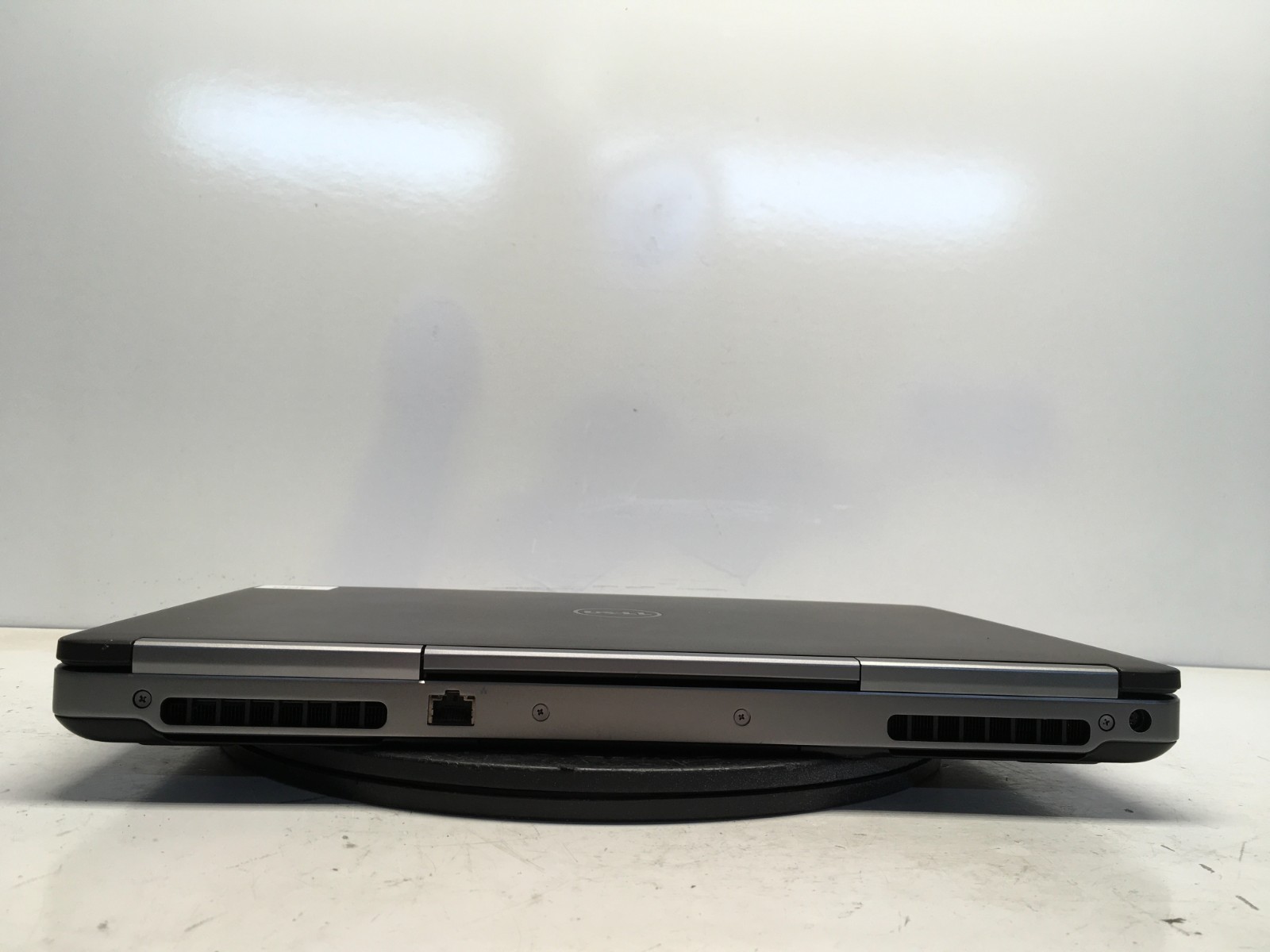 Dell Precision 7510 Intel i5-6300HQ 2.3GHz 8 GB NO HDD/Battery