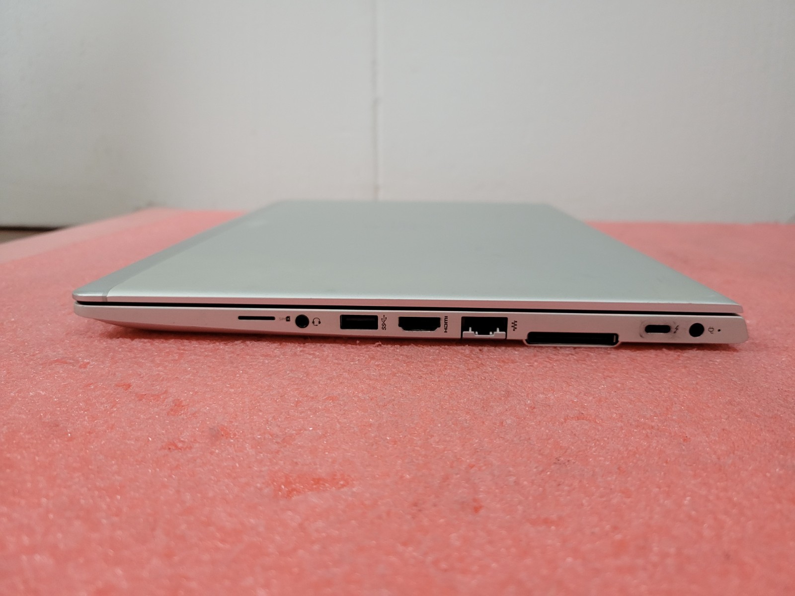 HP EliteBook 840 G6 i5-8265U 4GB RAM *AS IS/NO BATTERY/NO SSD/NO OS* | C944