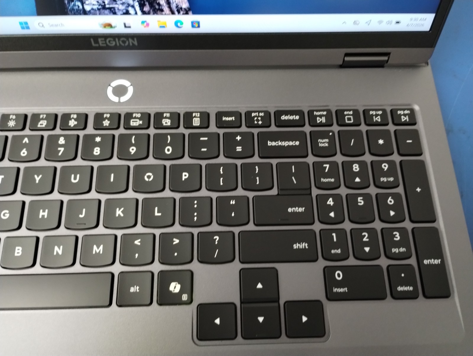 Lenovo Legion 5 16IAX10, Intel Core Ultra 9 275HX, 2.70 GHz 32 GB RAM, 1 TB NVMe