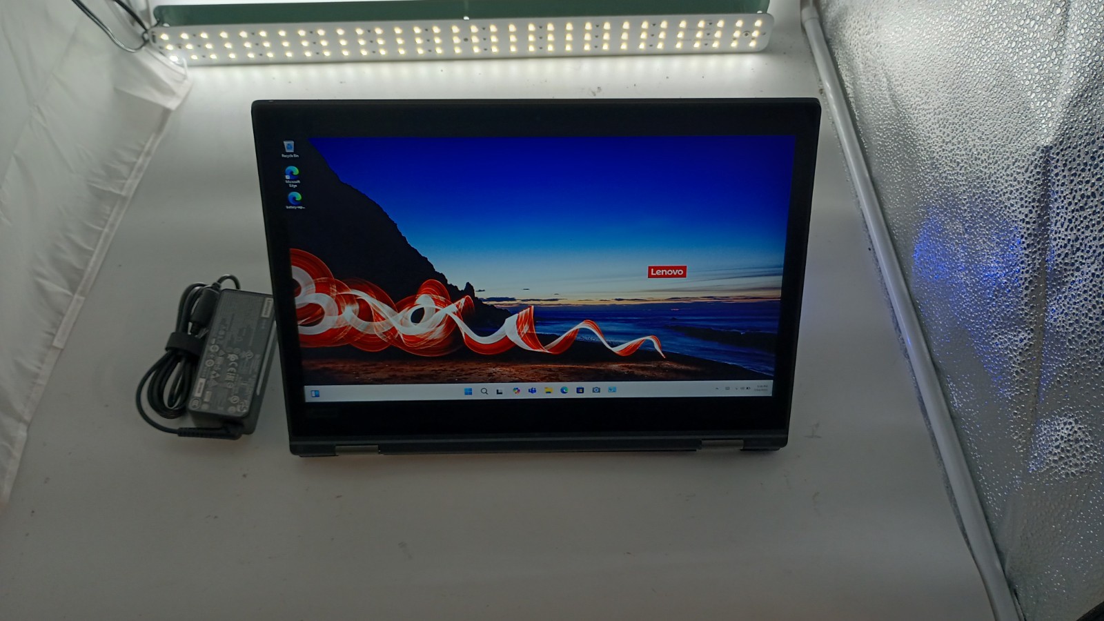 7166 L380 Yoga 2in1 w/charger.i3 8130U.8GB.128GB M.2.13.3″FHD.W11 Pro.Read!!!