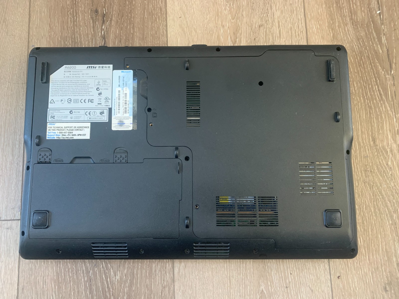 MIS A6200 MS-1681 15.6” Intel Core i3 M370 2.40GHz 4GB RAM 320GB HDD Win 10 Pro