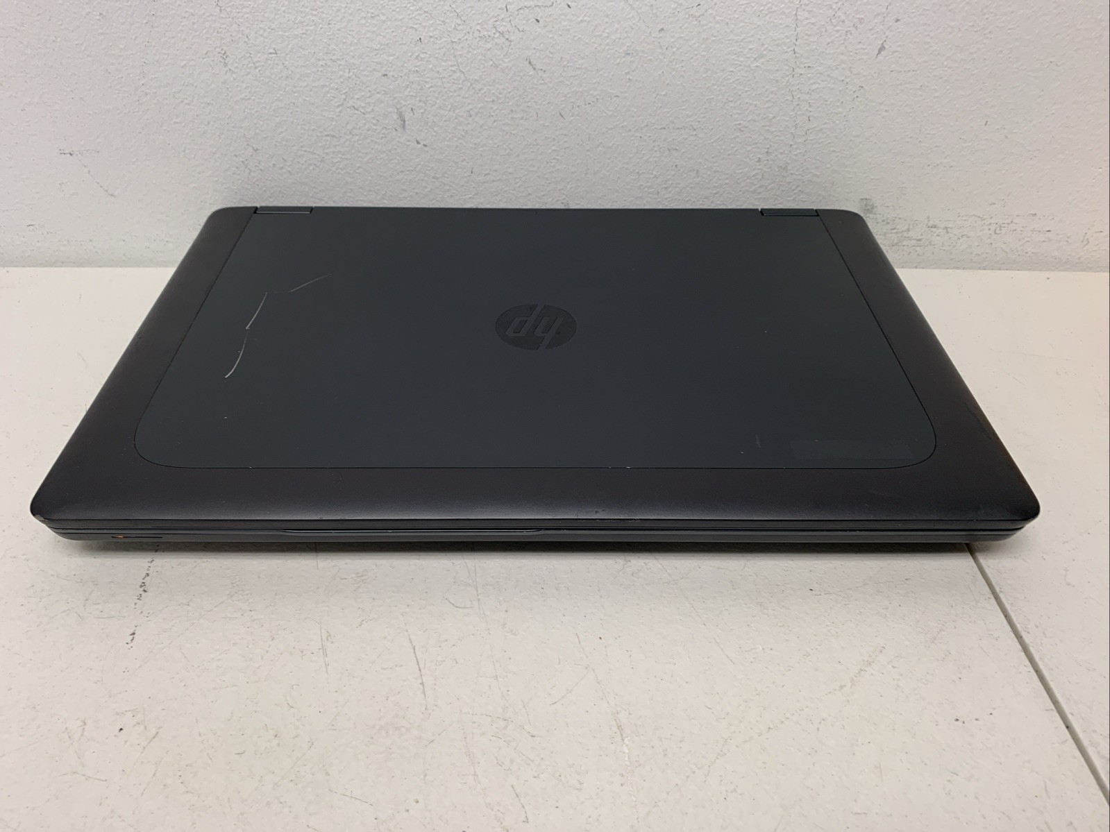 HP ZBook 17 G2 Core i7-4710M 2.50GHz 12GB RAM 256gb SSD Wind 10 Pro Read Descr