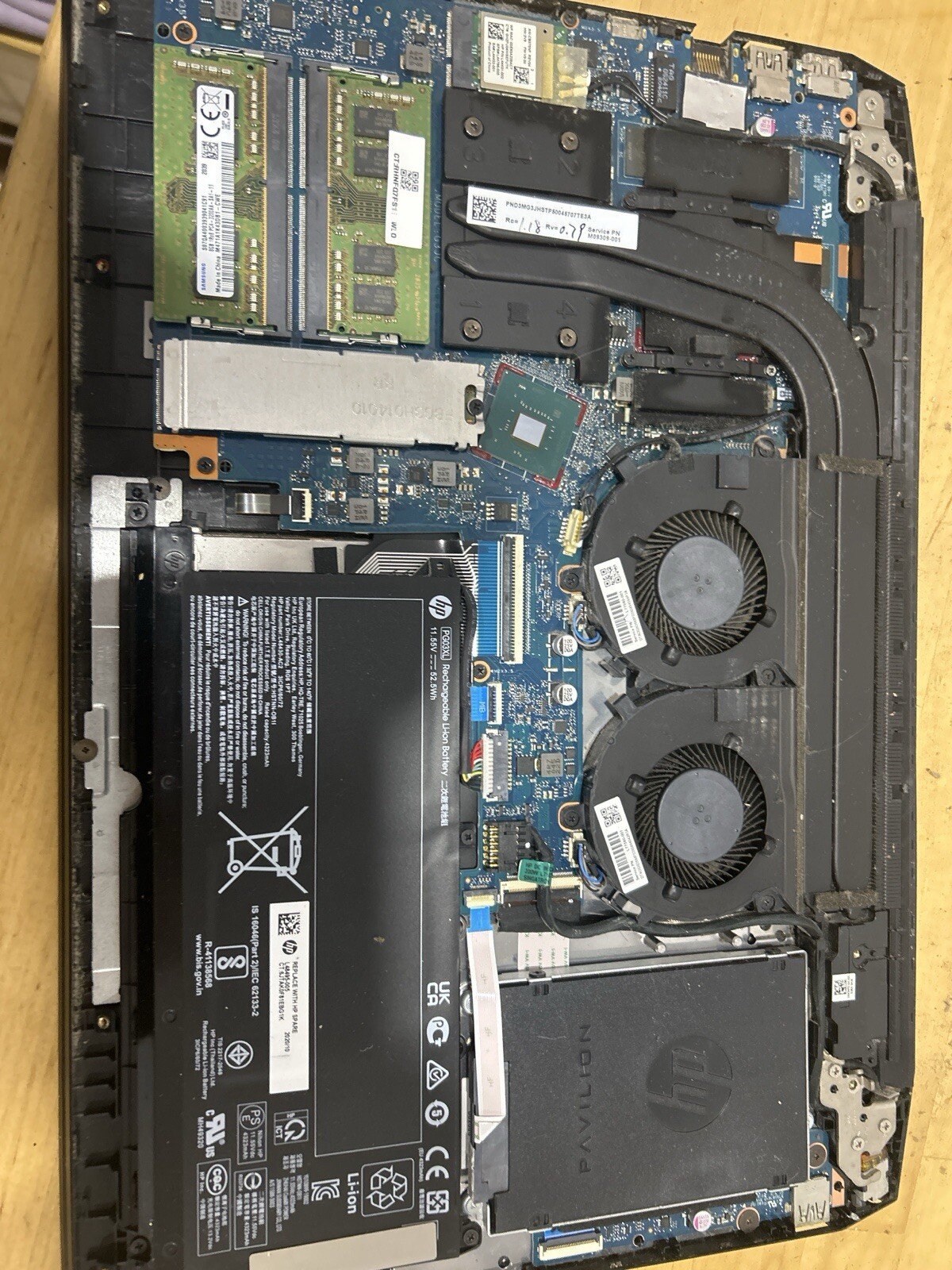 Intel I7-10750h Nvidia GeForce Gtx 1660ti / Served, Good Condition