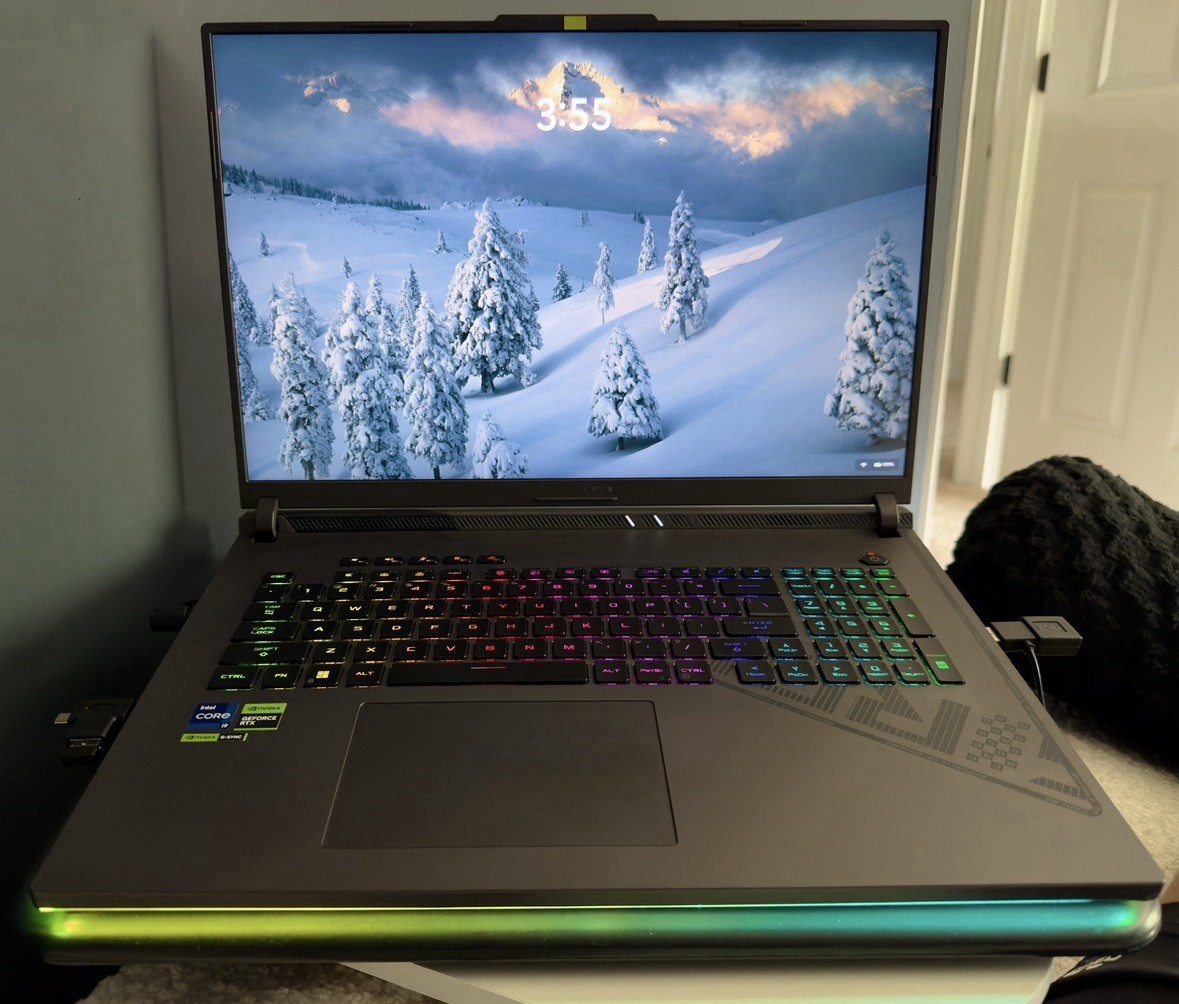 ASUS ROG Strix G18 18in i9 13th Gen 64GB 2TB SSD RTX 4080 W11 Pro