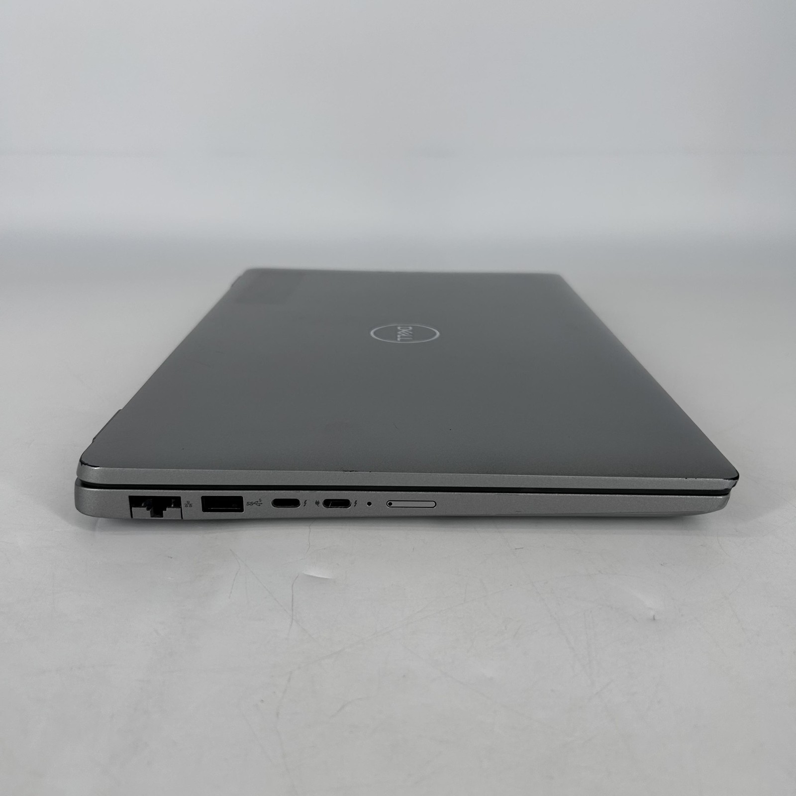 Dell Latitude 5440 14 Gray FHD 1.8 GHz i7-1365U 16GB 512GB SSD Good