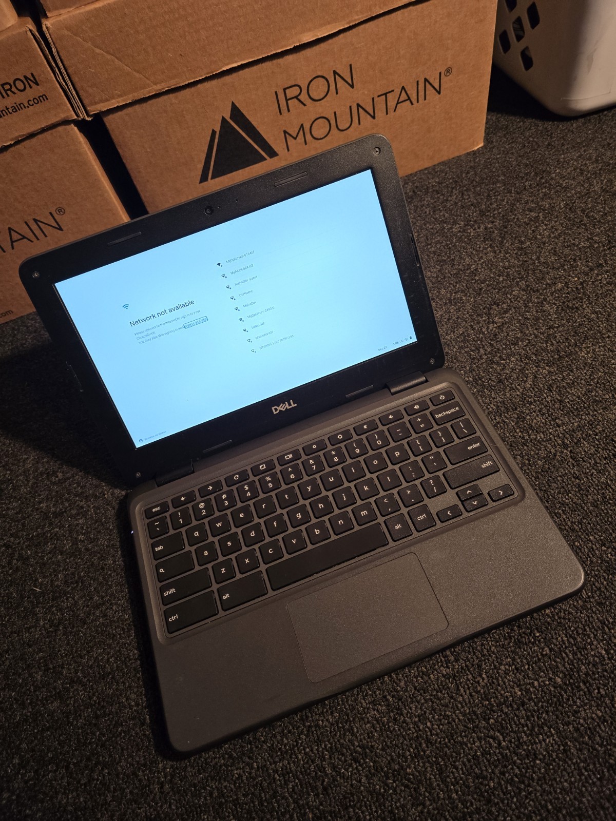 DELL- Chromebook 3100 11.6” 4GB RAM/32GB eMMC) [P29T001] Laptop ***