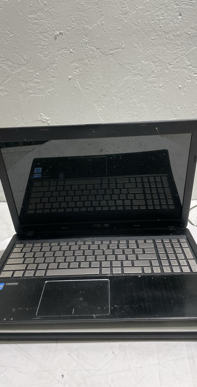 Asus Q500A C9NOAS117181366 X502C D5NOCV430054203 65W Laptop No HDD Lot of 2