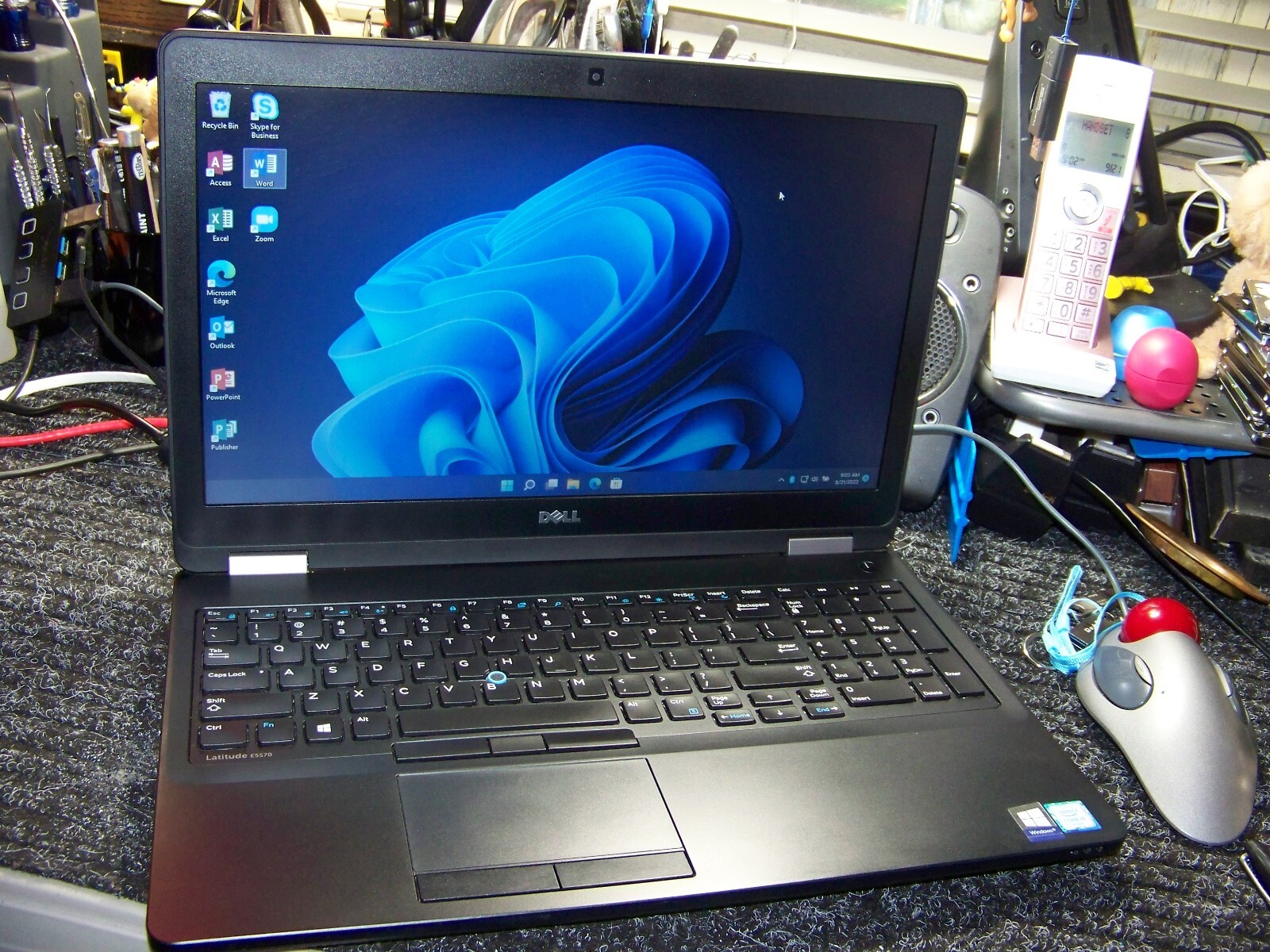 Dell 5570_Windows 11💻New 512GB M.2 SSD_QUAD_24GB💻Webcam💥Backlit💥Office 2024