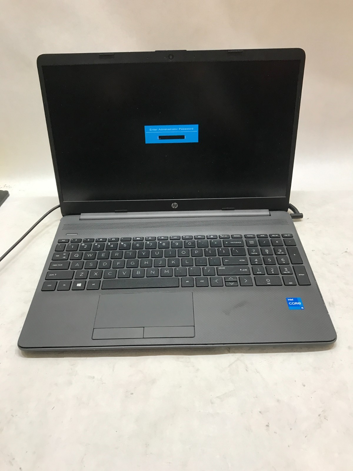 HP 250 G8 15″ Intel Core i5 NO RAM NO SSD/OS For Parts BIOS LOCKED READ DESC -DW