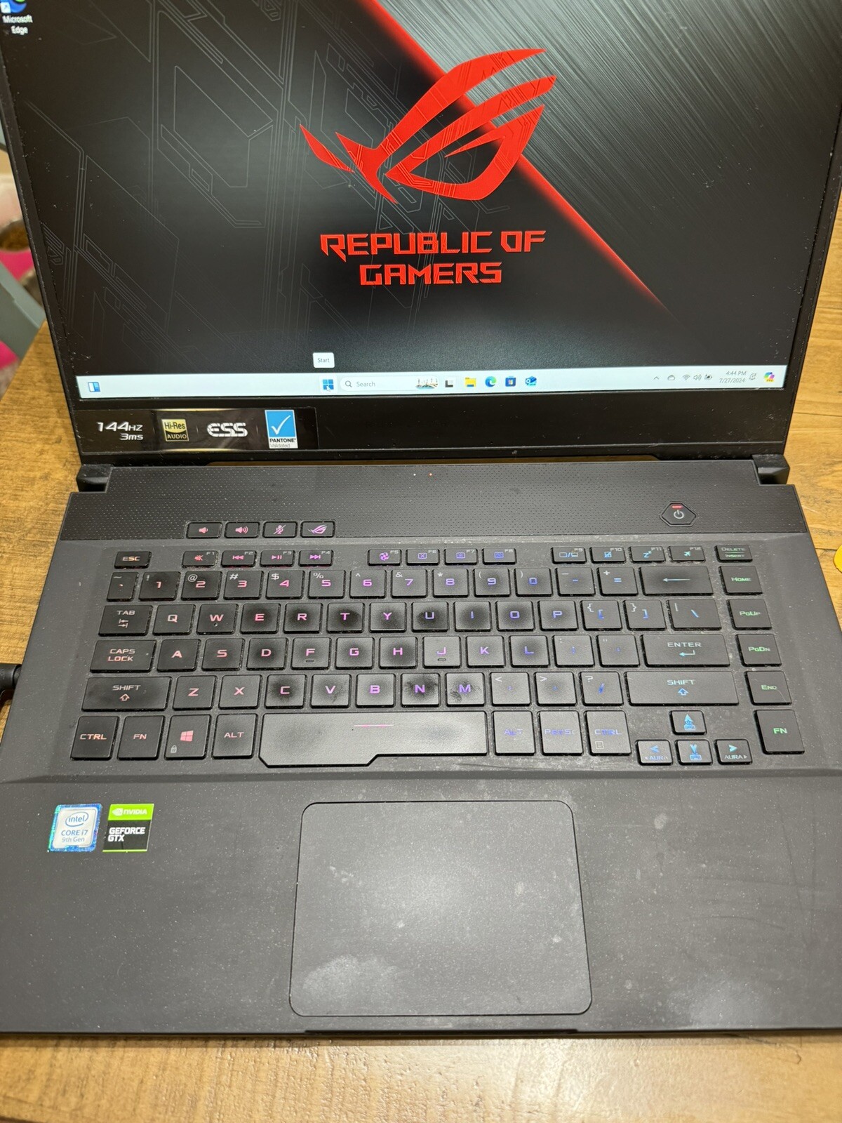 asus rog zephyrus m15 gu502